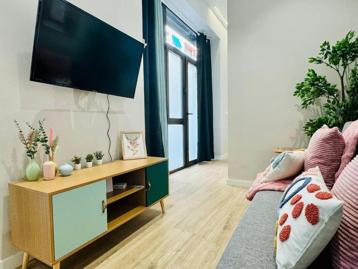Bright & Stylish Flat Close To Center Valencia