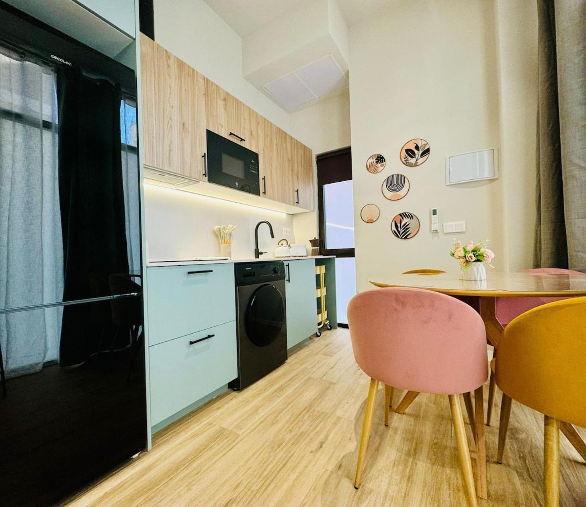 Bright & Stylish Flat Close To Center Apartamento