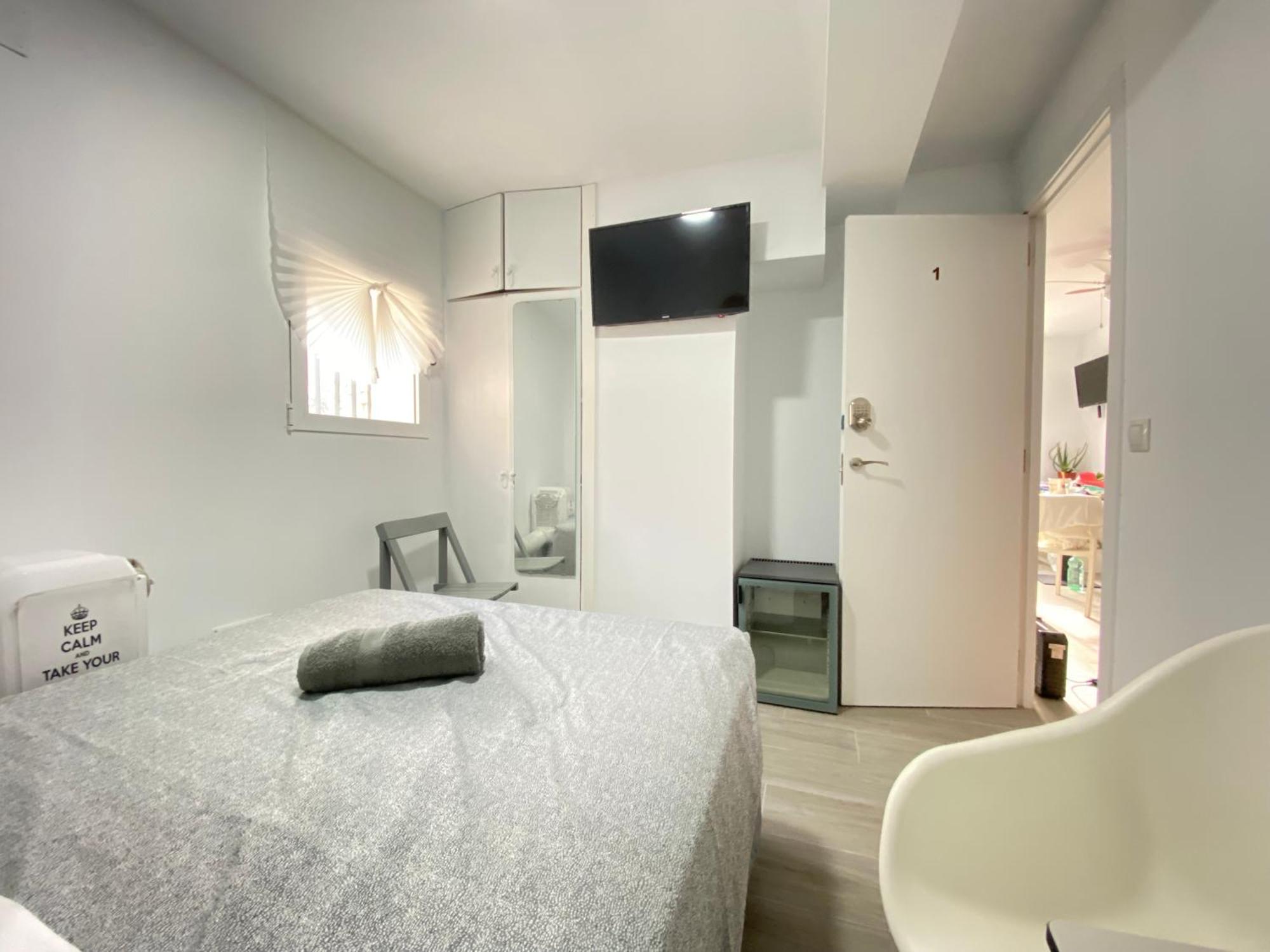 Gypsy Budget Shared Flat Habitación en casa particular Valencia