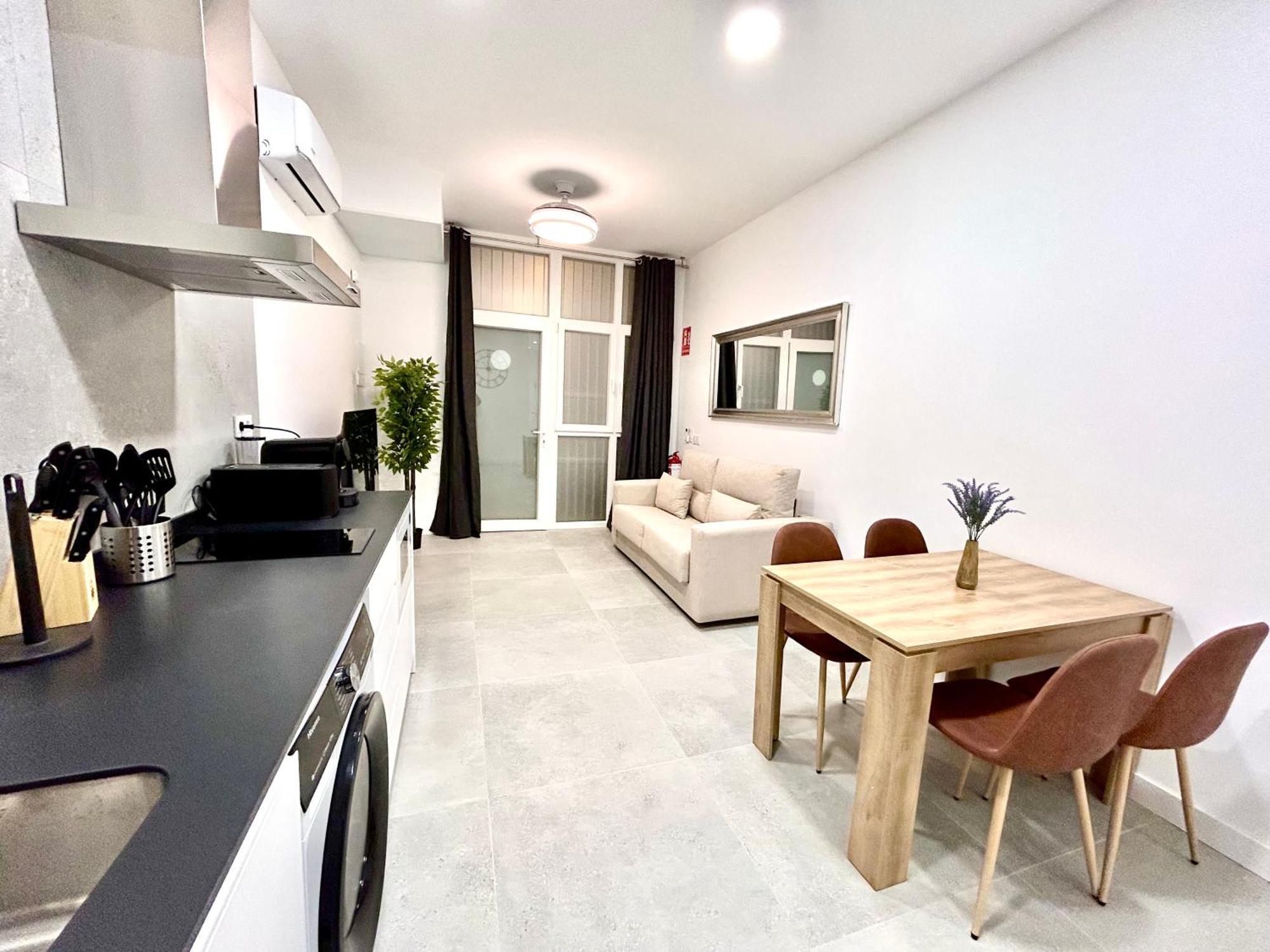 Apartamento Comfort Near Metro, 2 Bed, 1 Bath Valencia