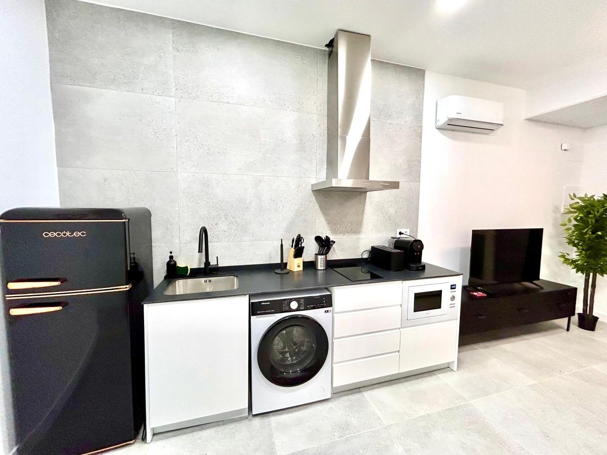 Comfort Near Metro, 2 Bed, 1 Bath Apartamento *