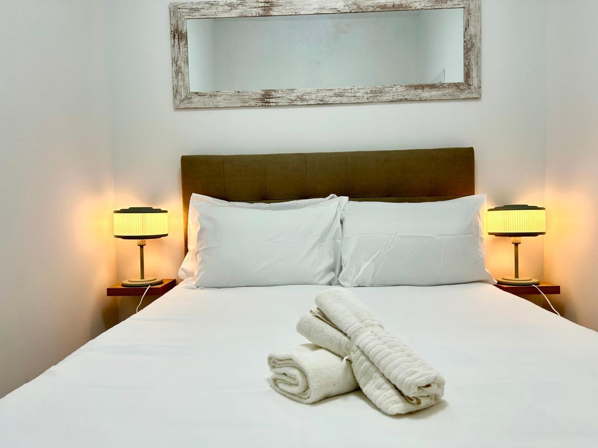Comfort Near Metro, 2 Bed, 1 Bath Apartamento Valencia