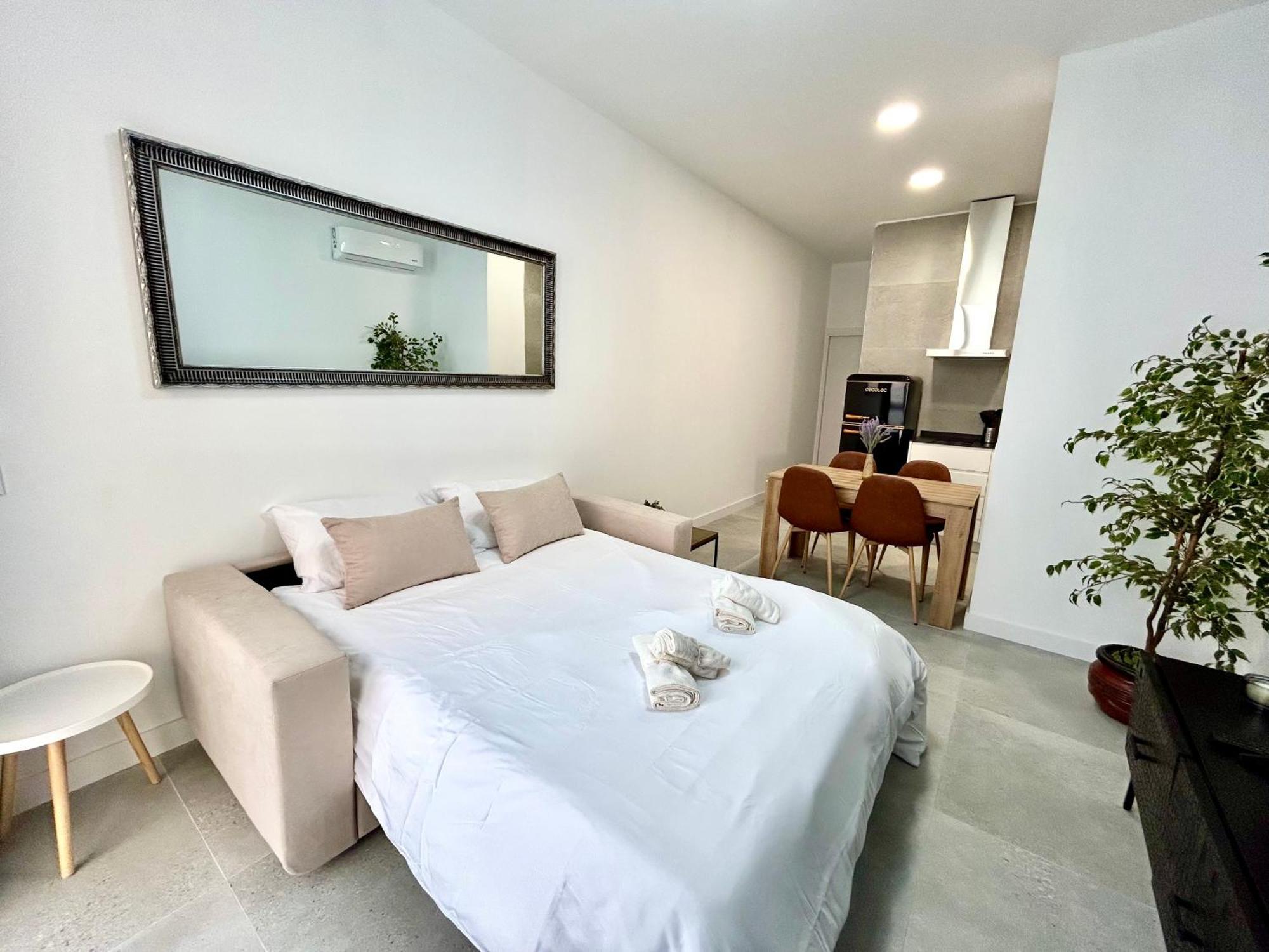 Getaway - Jacuzzi, Space & Comfort Apartamento