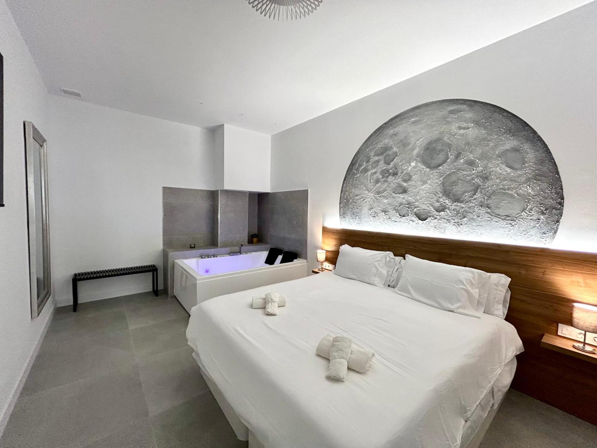 Apartamento Getaway - Jacuzzi, Space & Comfort