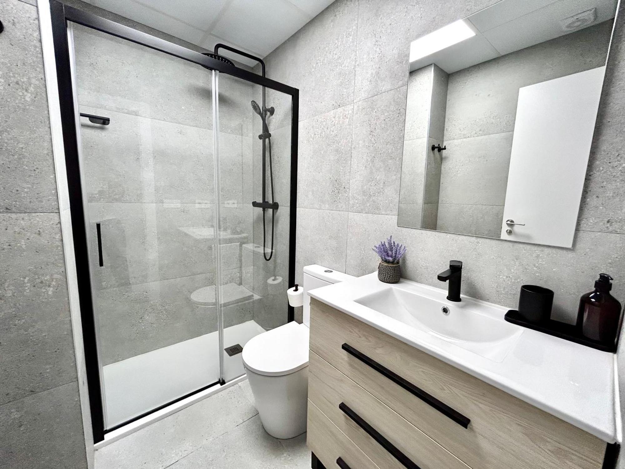 Getaway - Jacuzzi, Space & Comfort Apartamento
