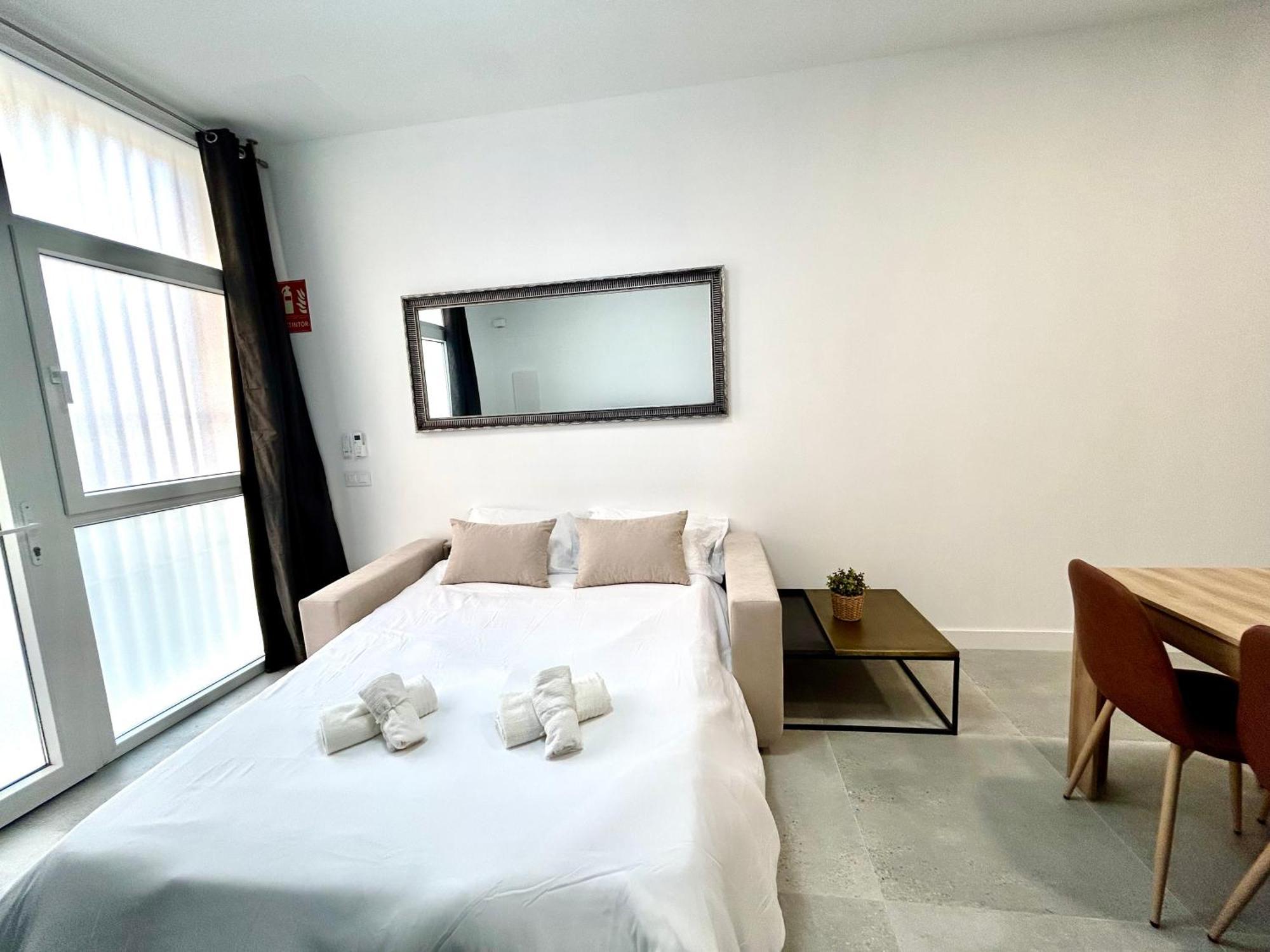 Apartamento Getaway - Jacuzzi, Space & Comfort *