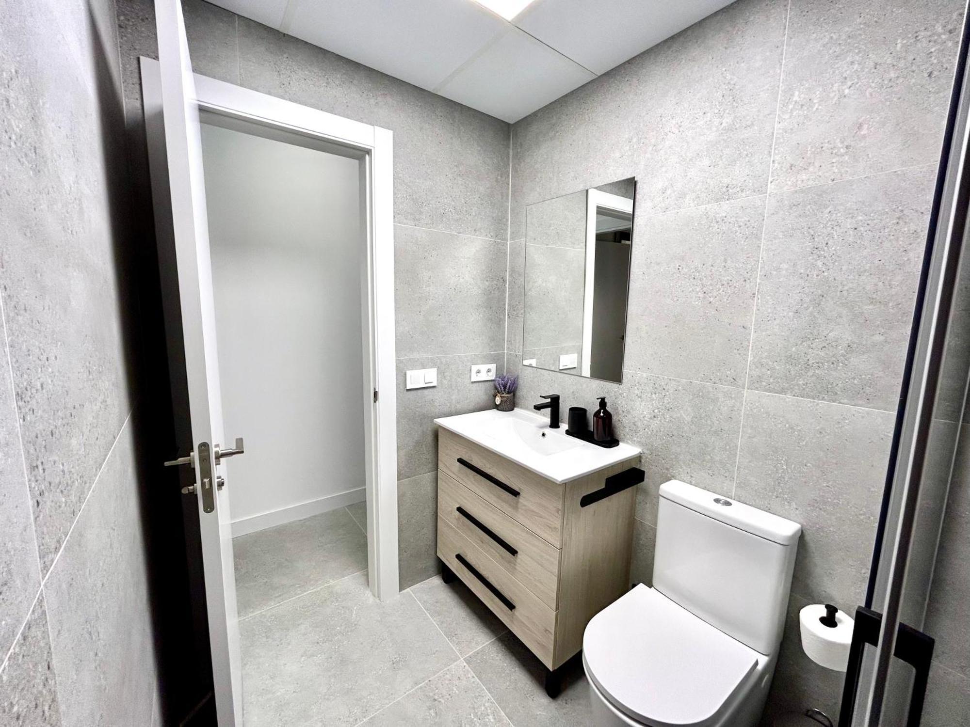 Urban Escape Comfort Meets Luxury, 4 Ppl Apartamento