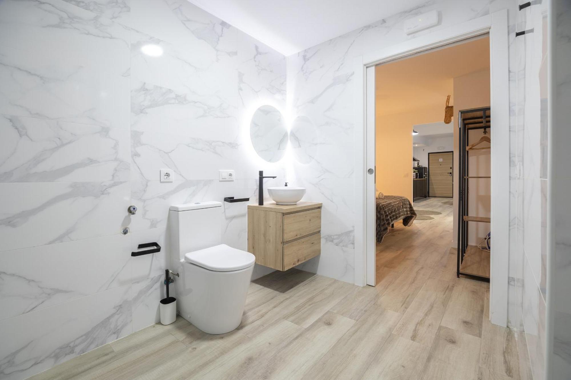 Apartamento Ln4 - Loft Espacioso Y Acogedor Estudio Cerca Del Metro Zona Ayora Valencia