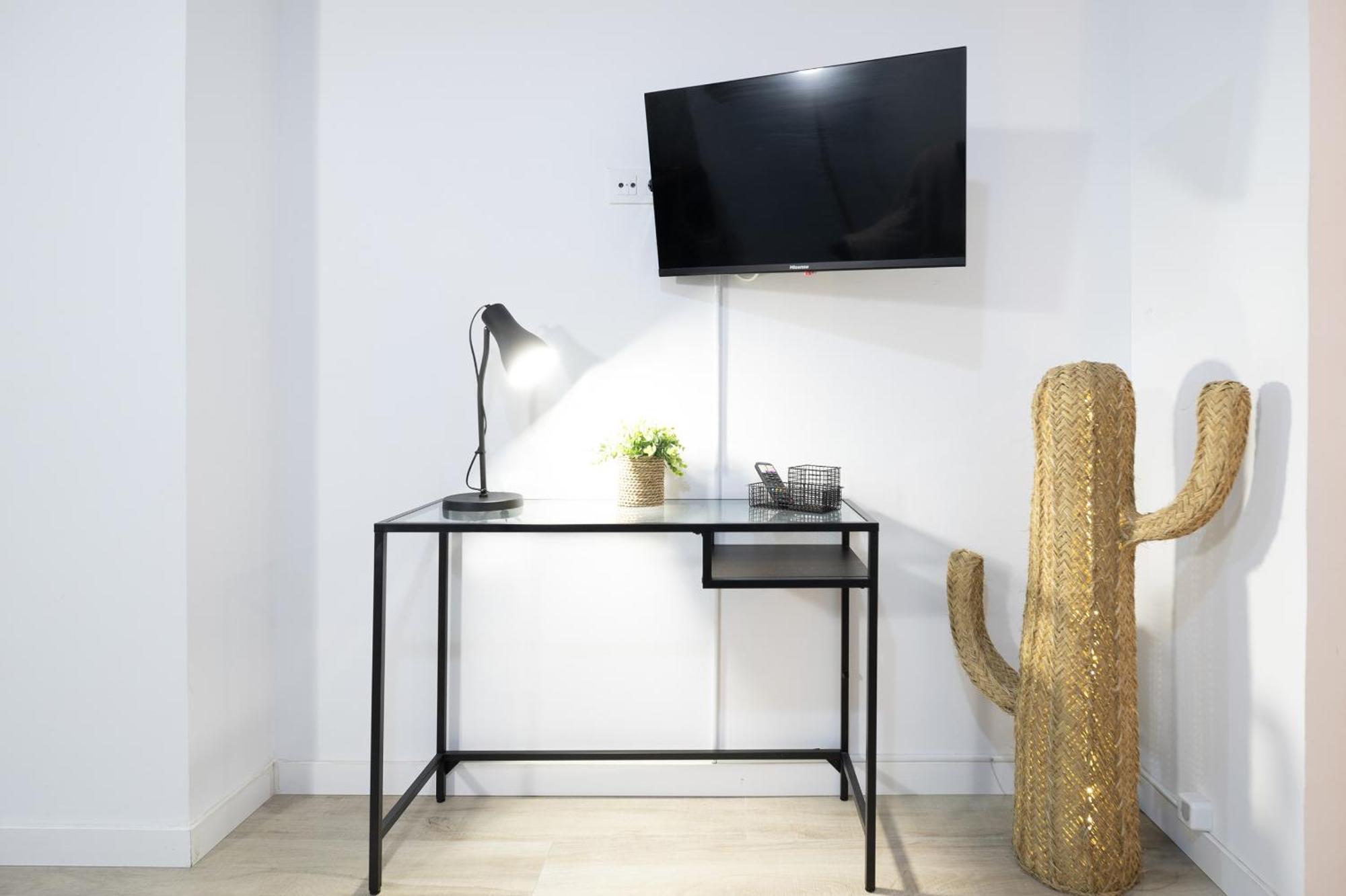 Ln4 - Loft Espacioso Y Acogedor Estudio Cerca Del Metro Zona Ayora *