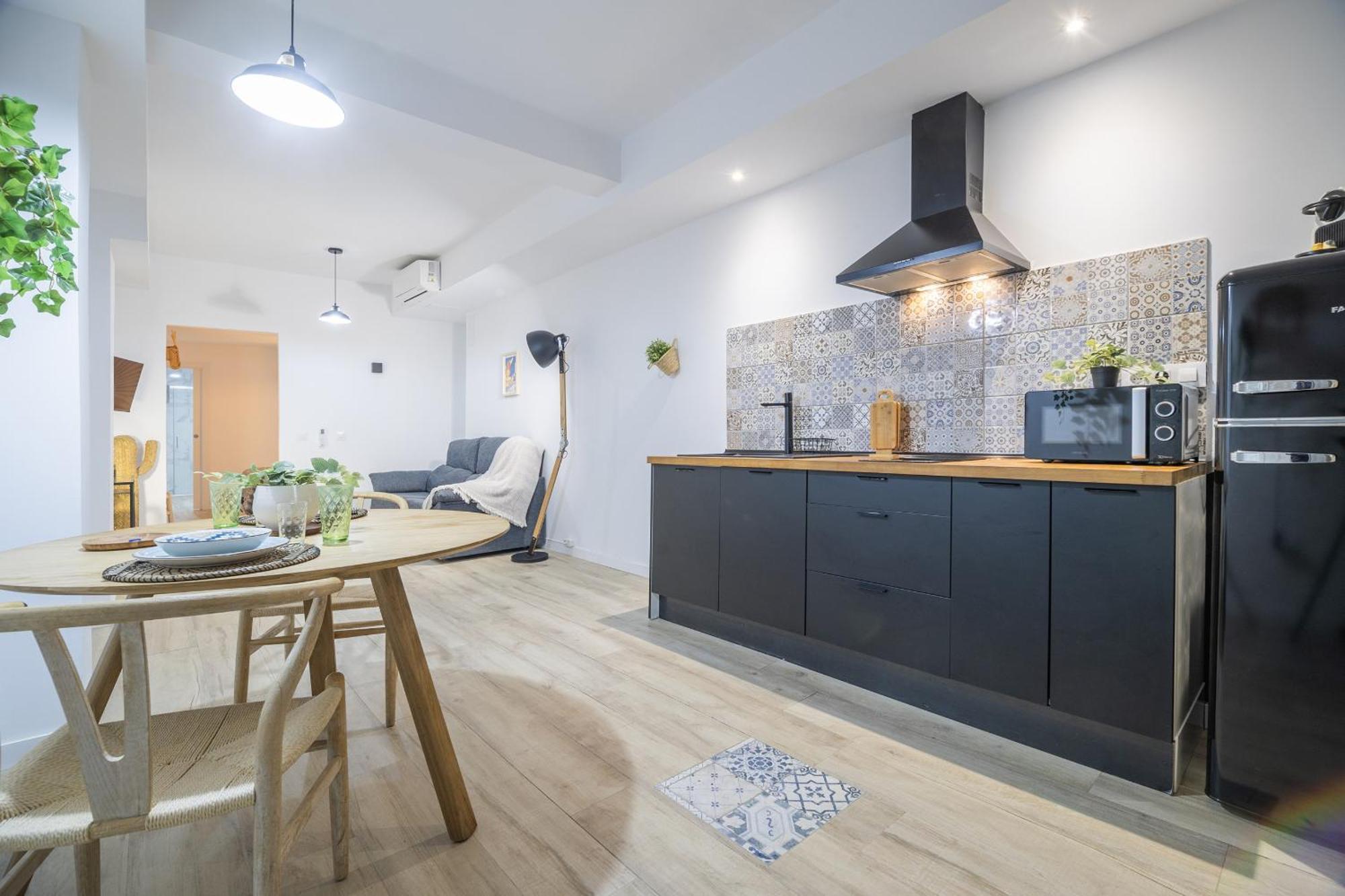 Ln4 - Loft Espacioso Y Acogedor Estudio Cerca Del Metro Zona Ayora *