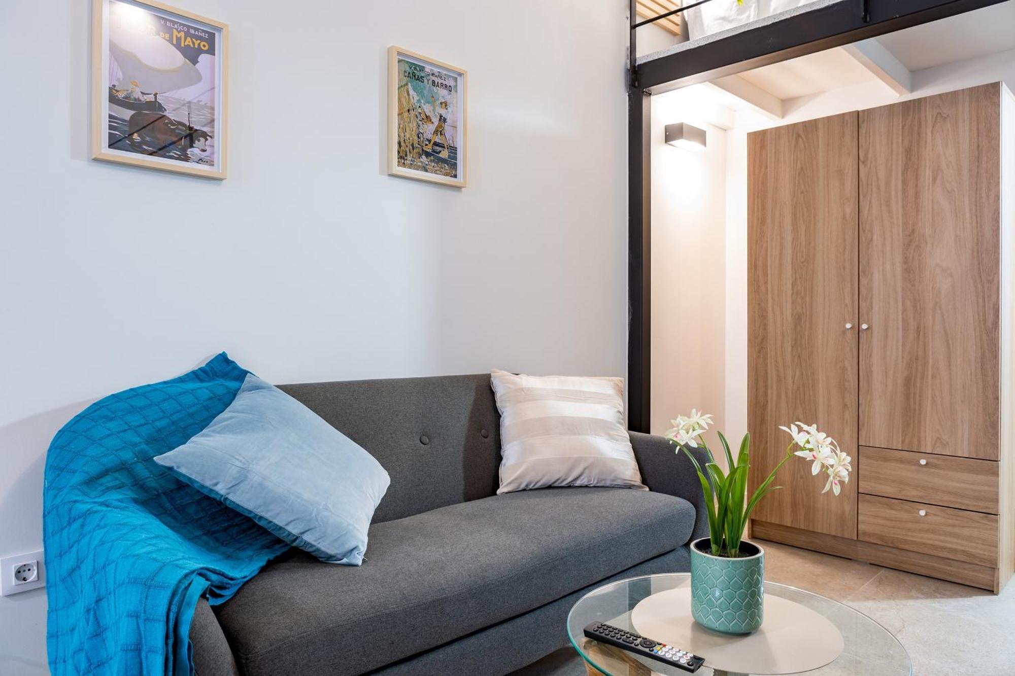 Apartamento Rm1 - Loft Comodos Estudios Duplex Cerca A La Avenida Del Puerto Valencia