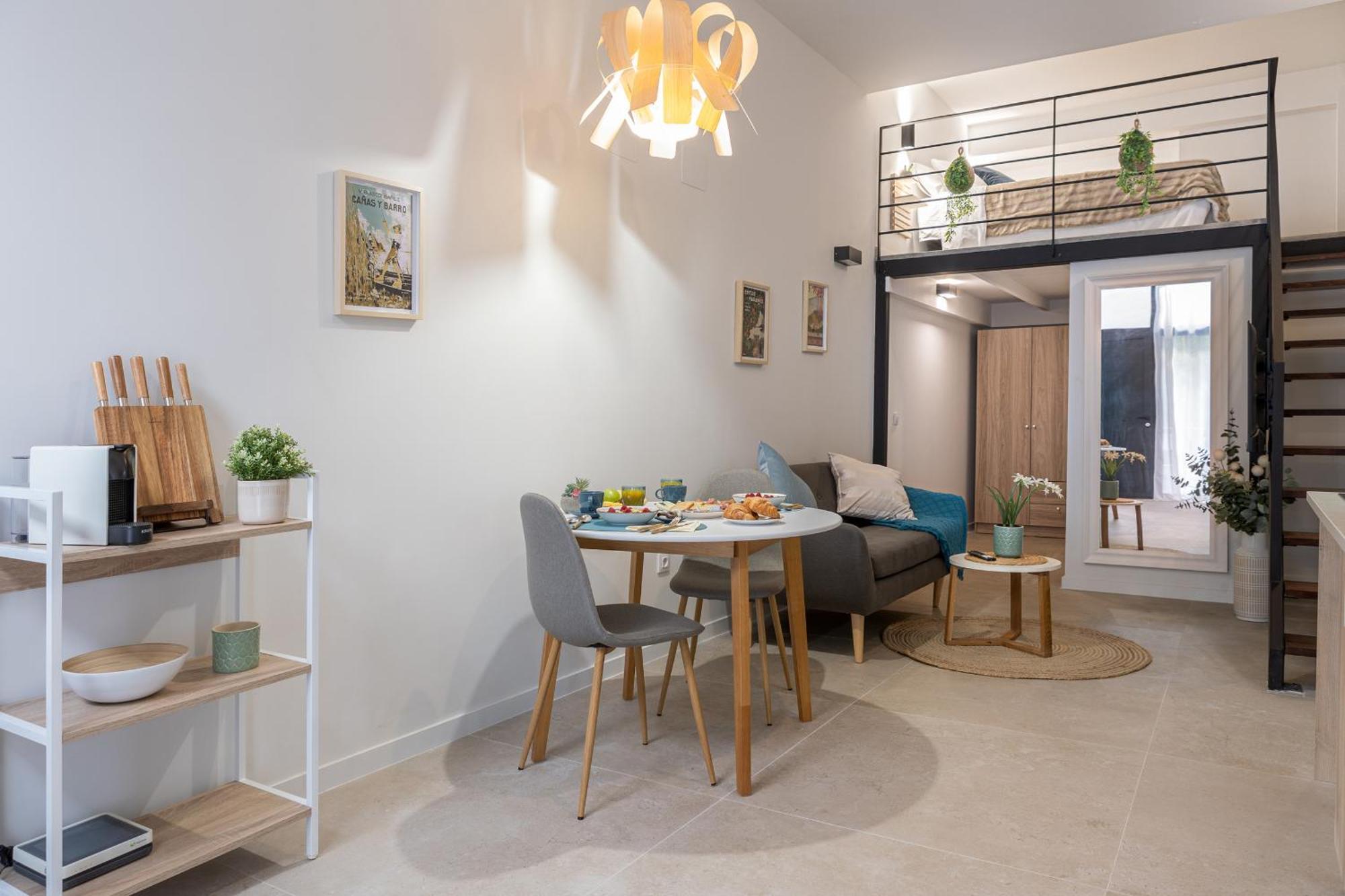 Apartamento Rm1 - Loft Comodos Estudios Duplex Cerca A La Avenida Del Puerto Valencia