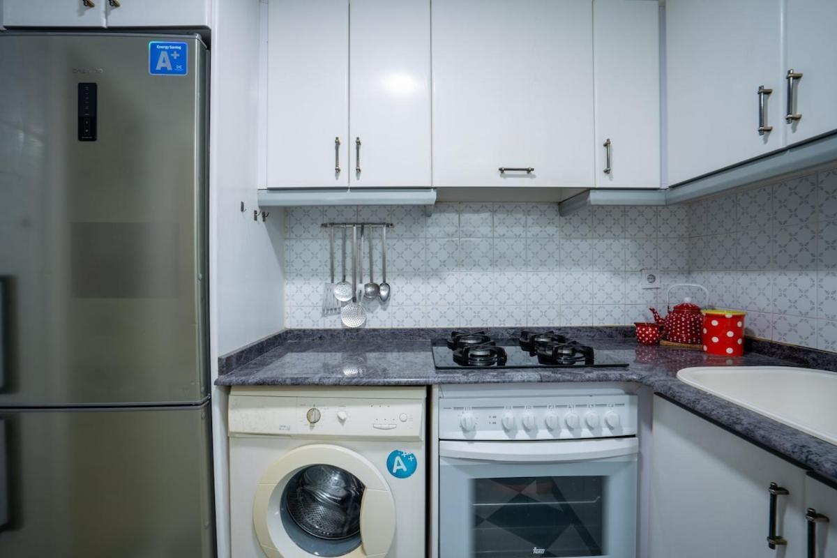 Piso Luminoso Y Conectado, A 5 Min De La Ciudad De Artes Apartamento