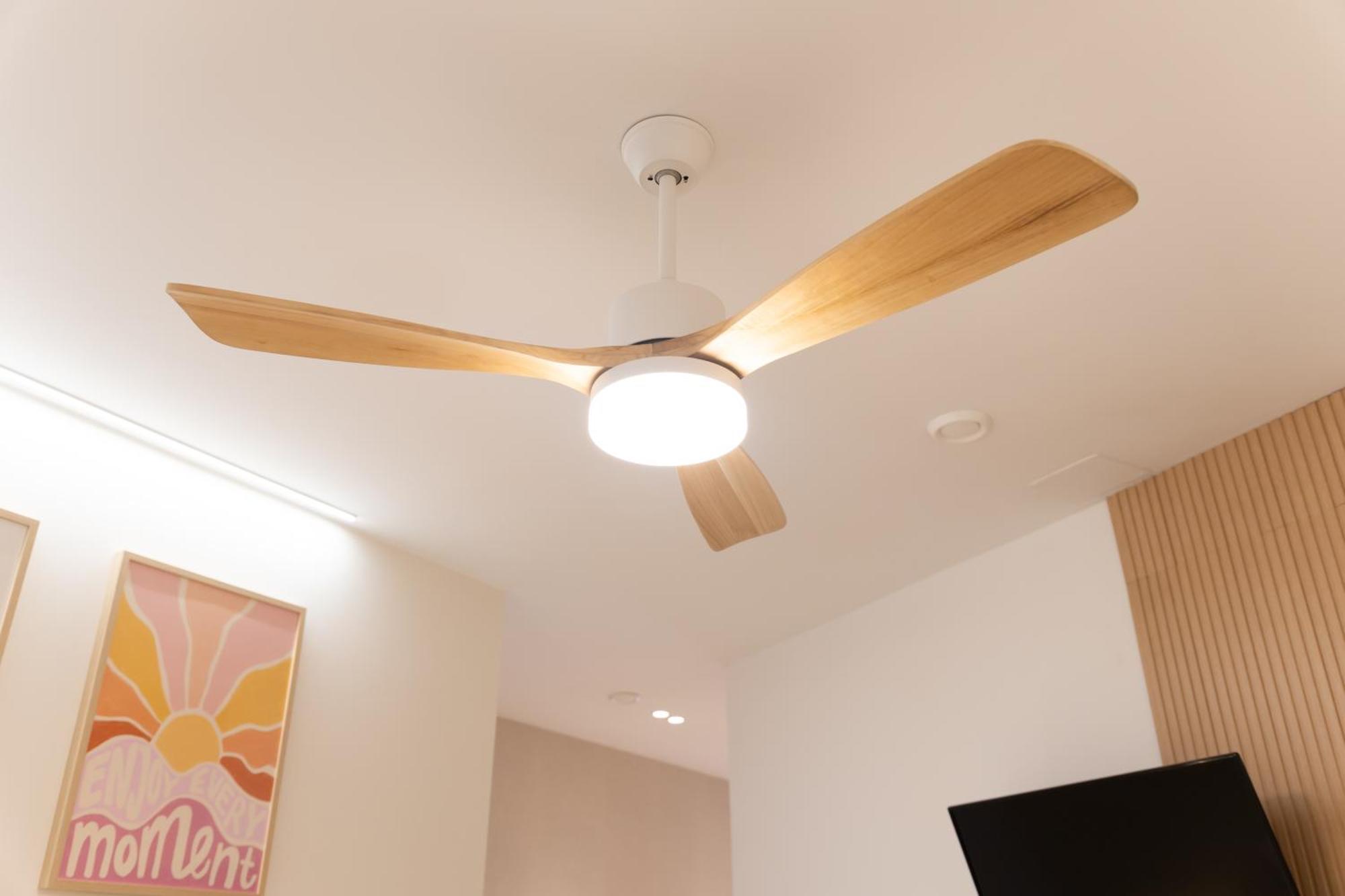 Apartamento New! Luxury & Close To Metro! Between & Center