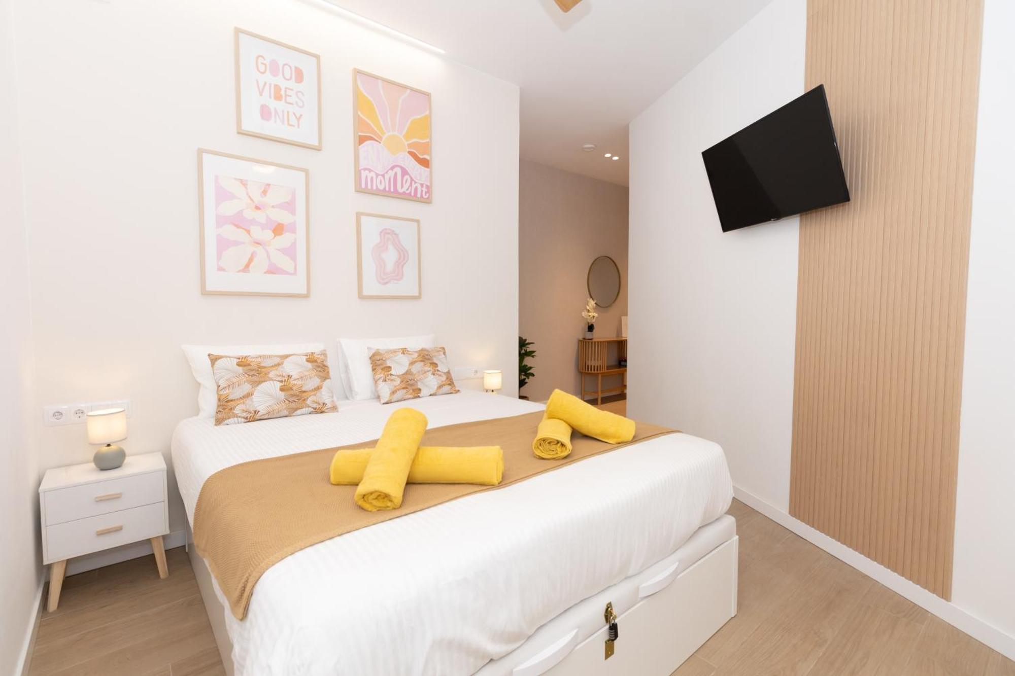 Apartamento New! Luxury & Close To Metro! Between & Center