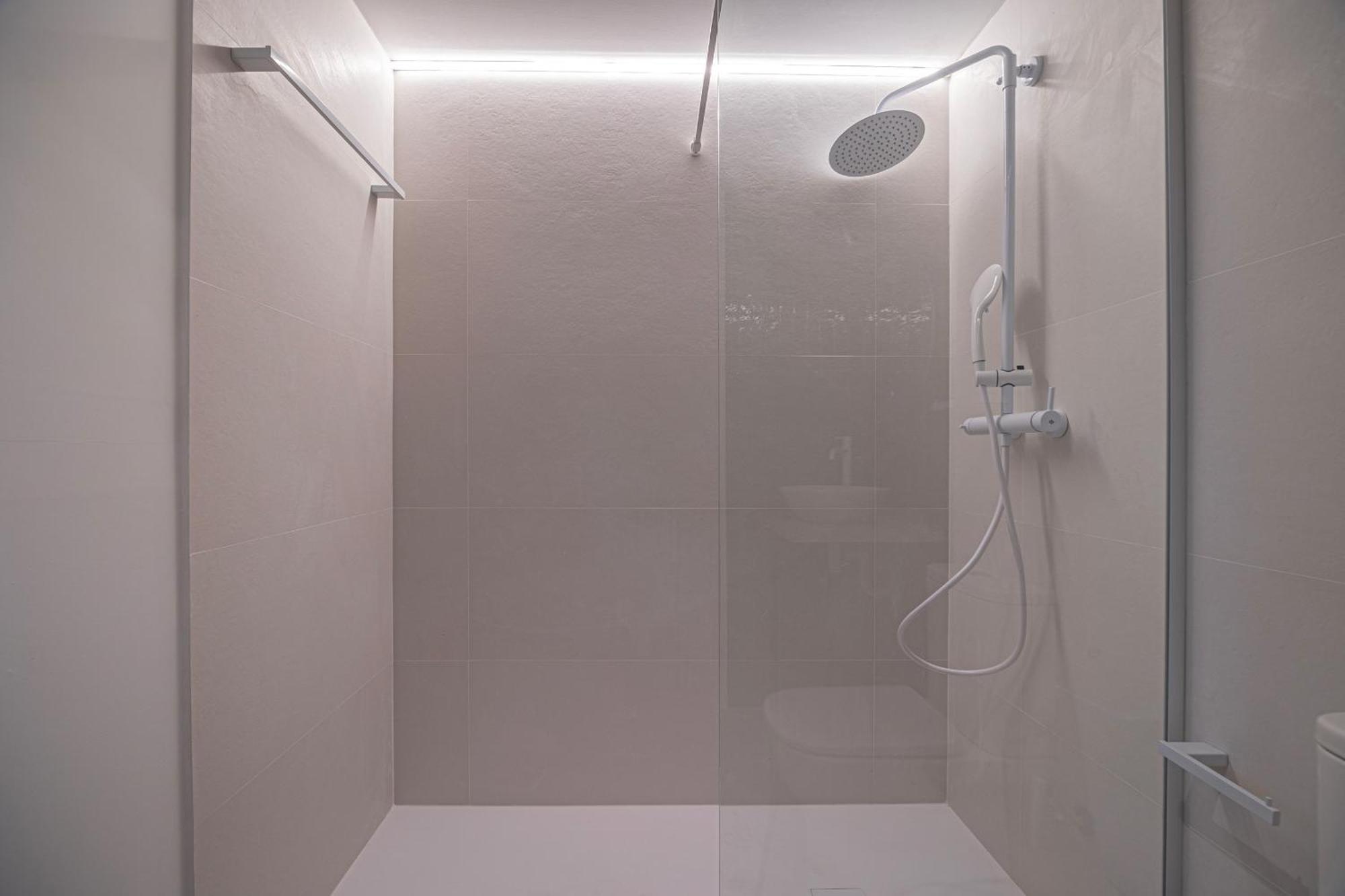 If - Loft Estudios Encantadores Y Bien Conectados En Zona Residencial Malilla Apartamento *