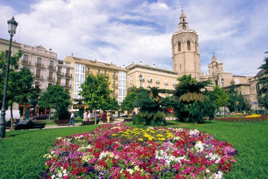 In The Historic Center Of Apartamento