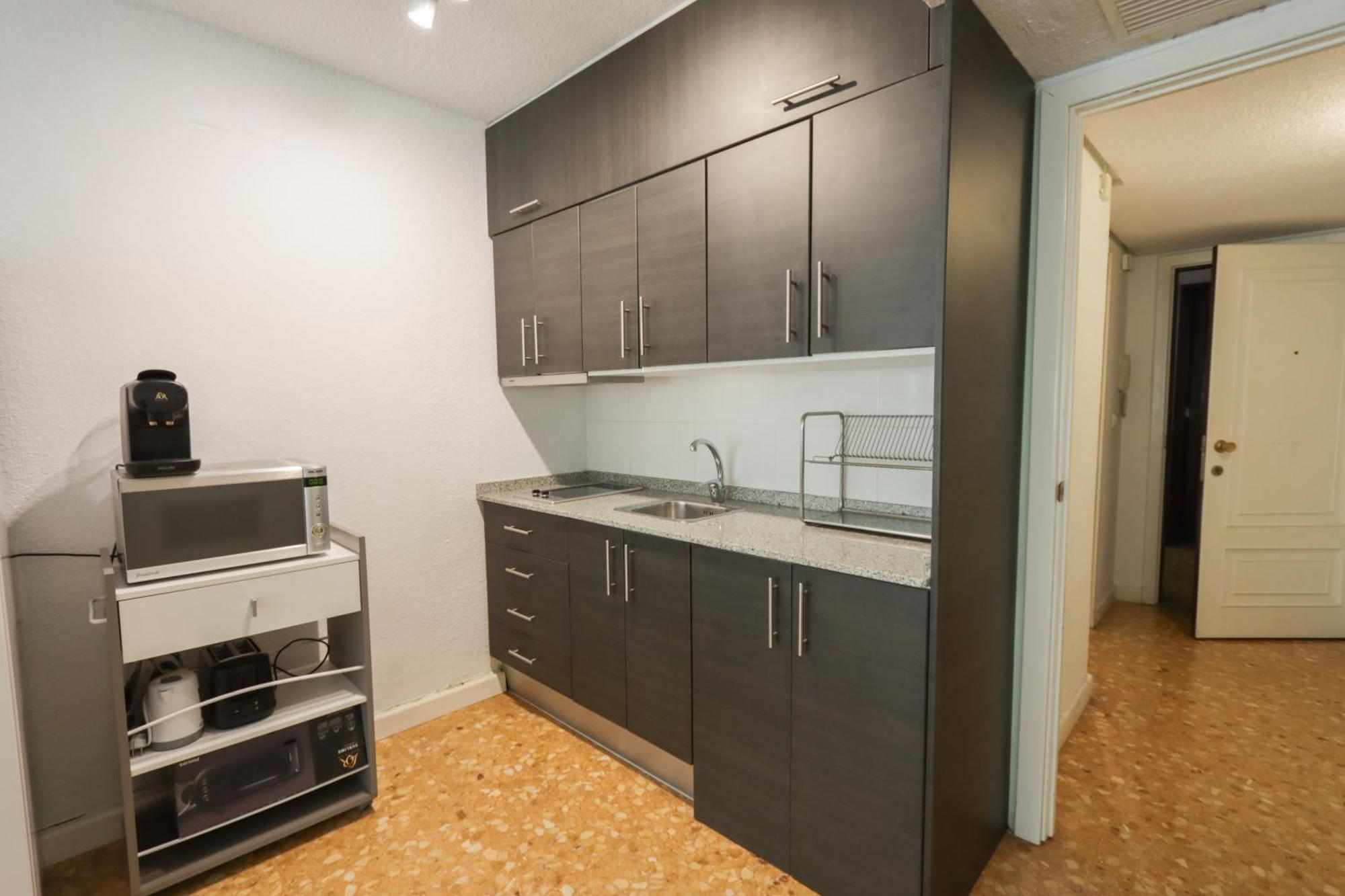 Apartamento Apolo 4 *