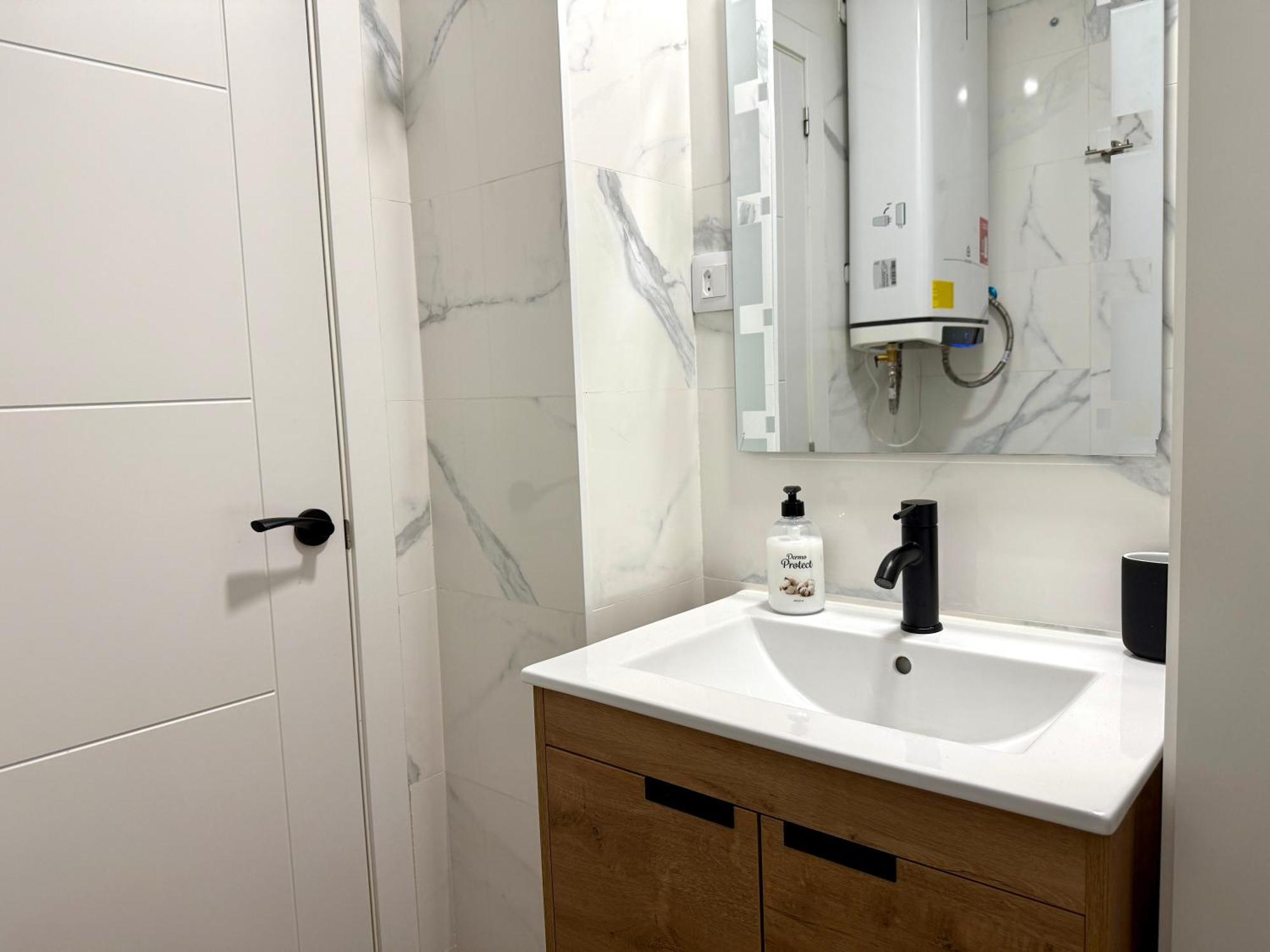Reinapart Cabanyal Apartamento *