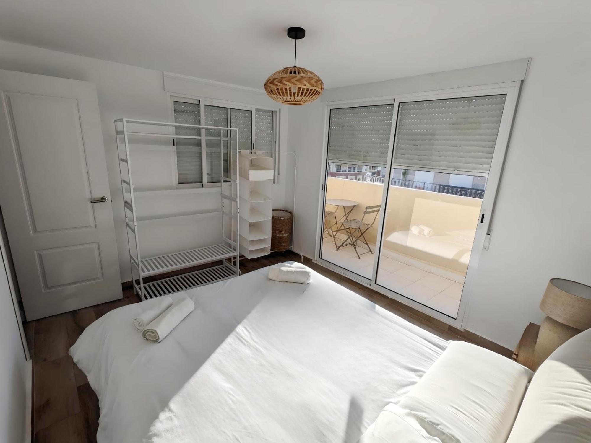 Increible Atico Con Terraza En El Centro De Apartamento *