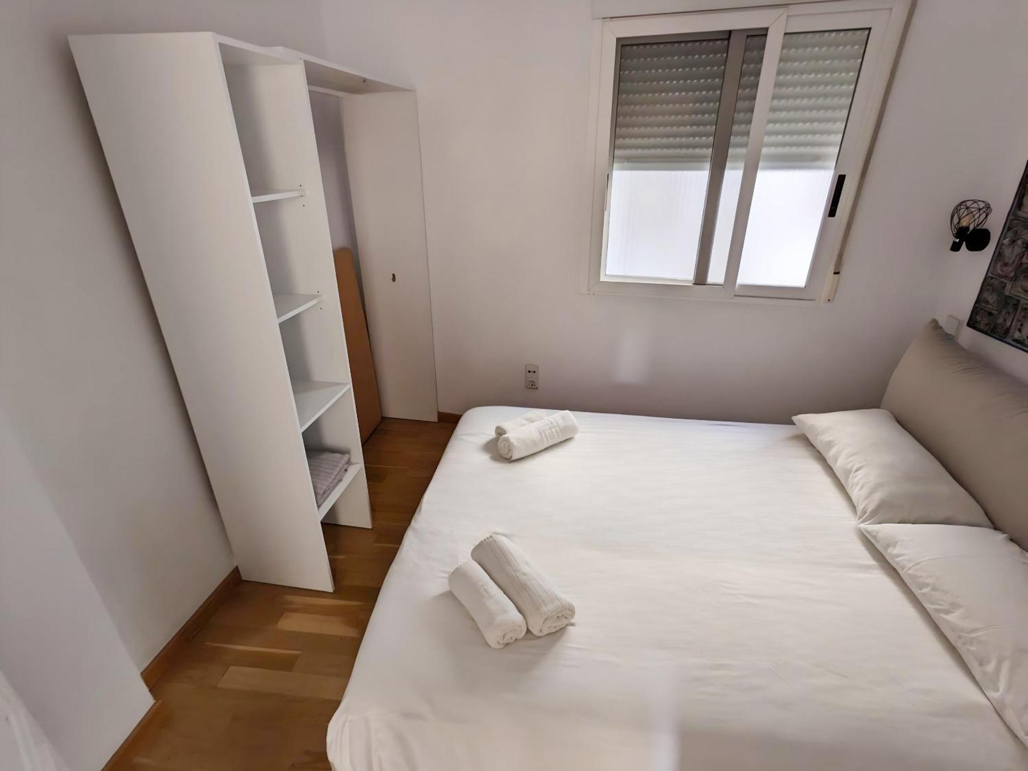 Apartamento Increible Atico Con Terraza En El Centro De Valencia