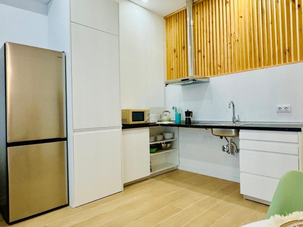 Loft 2 - Space & Conform Close To Center