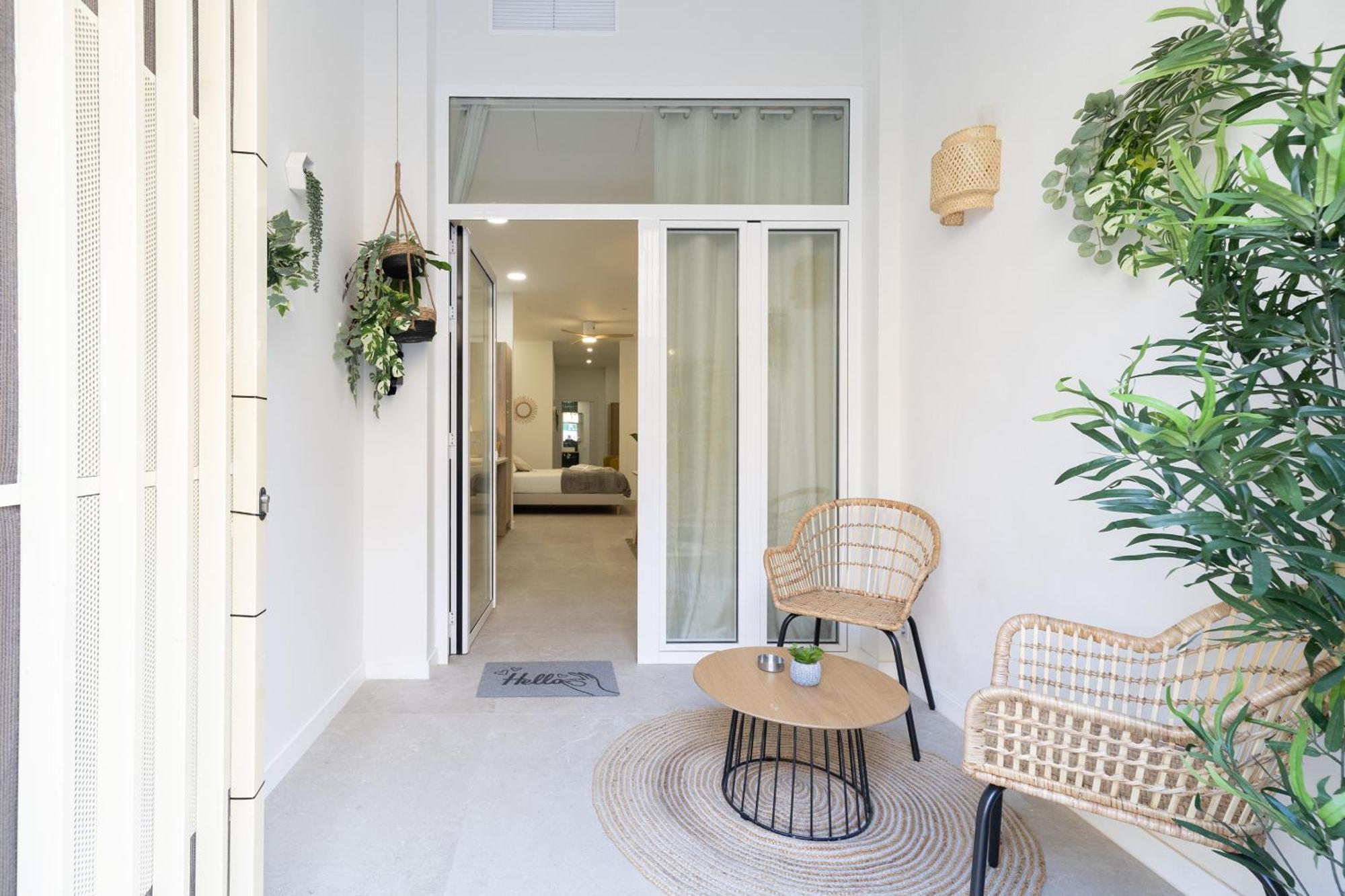 Rmz31 Loft - Espacioso Y Acogedor Estudio Con Terraza En Zona Ayora *