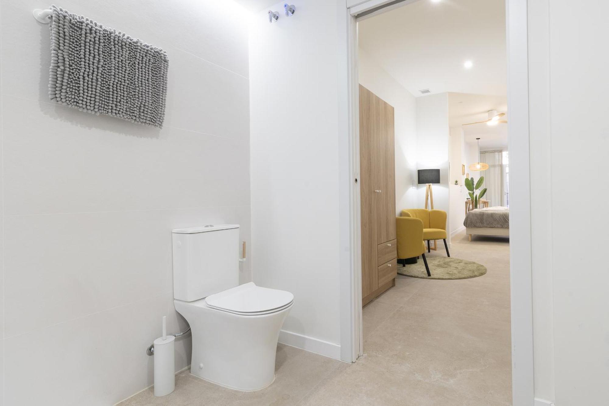 Apartment Rmz31 Loft - Espacioso Y Acogedor Estudio Con Terraza En Zona Ayora Valencia