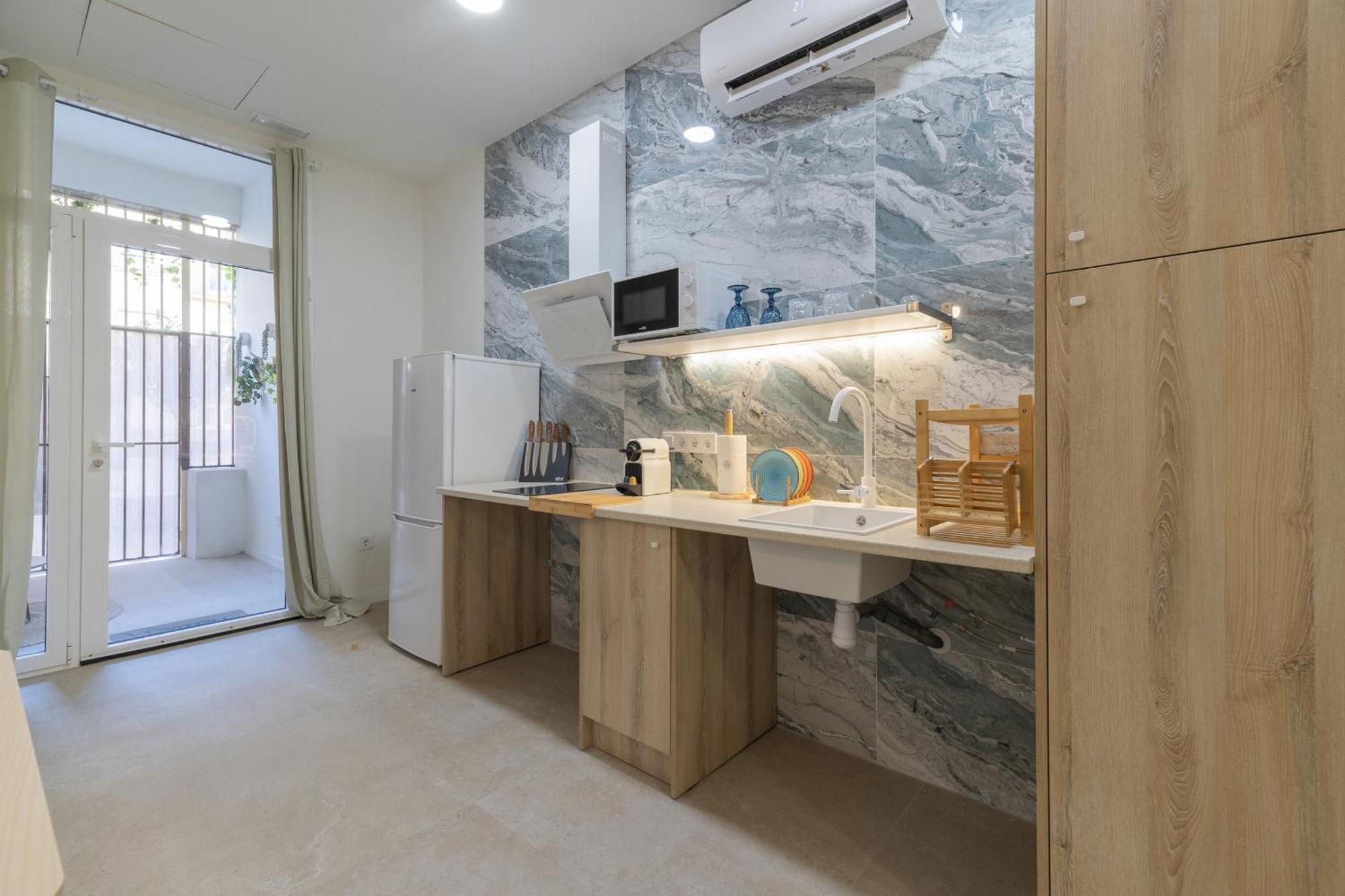 Rmz31 Loft - Espacioso Y Acogedor Estudio Con Terraza En Zona Ayora