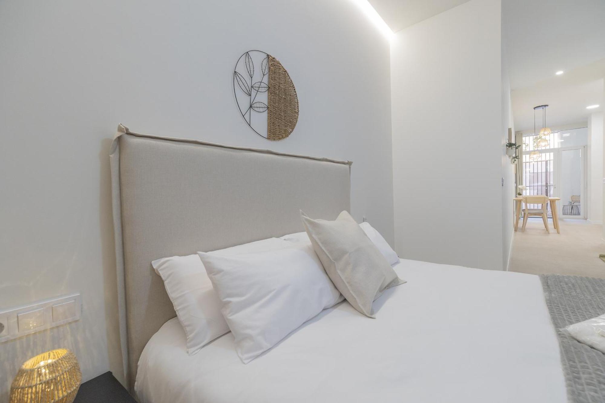 Apartamento Rmz31 Loft - Espacioso Y Acogedor Estudio Con Terraza En Zona Ayora *