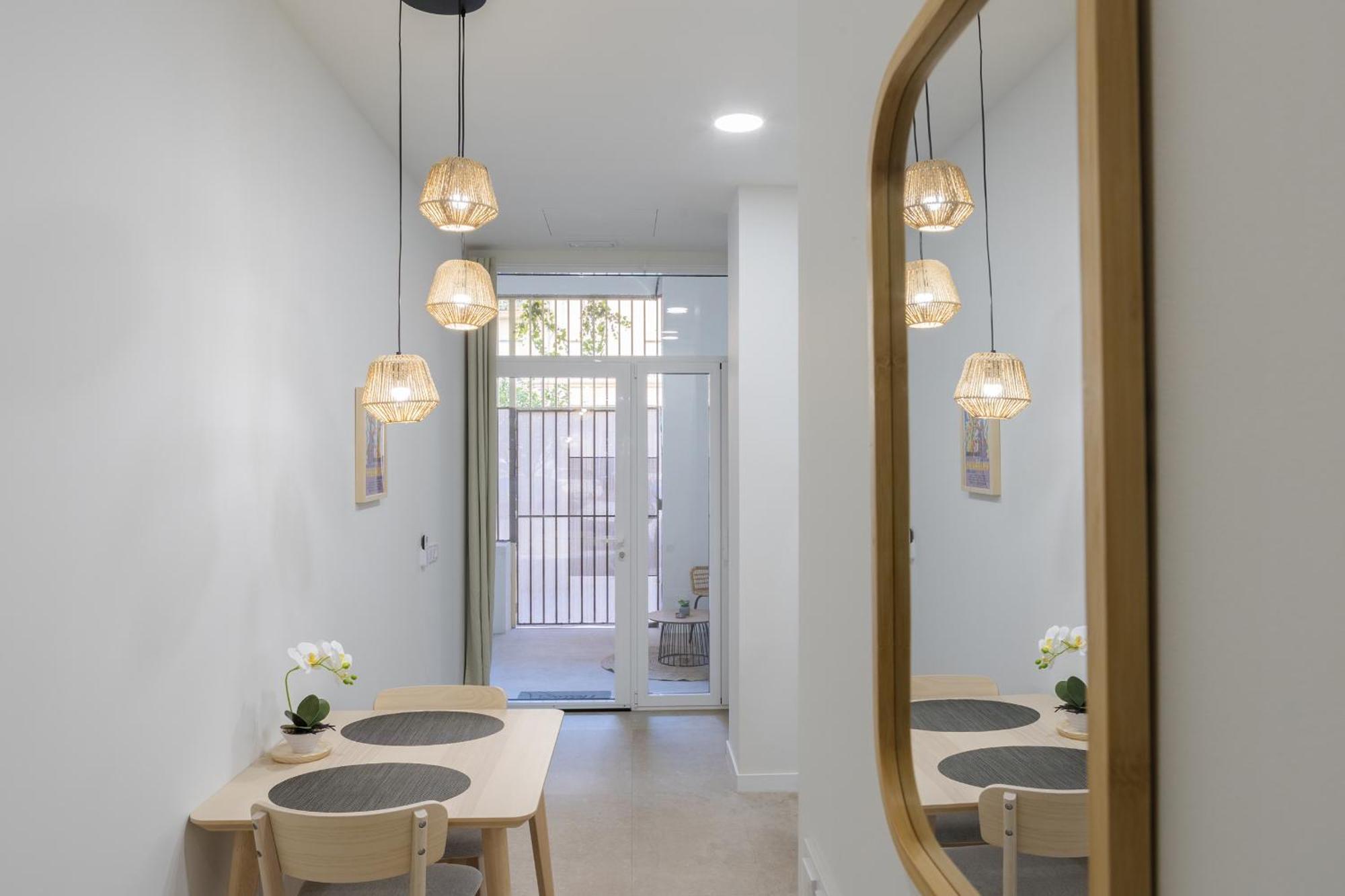 Rmz31 Loft - Espacioso Y Acogedor Estudio Con Terraza En Zona Ayora *