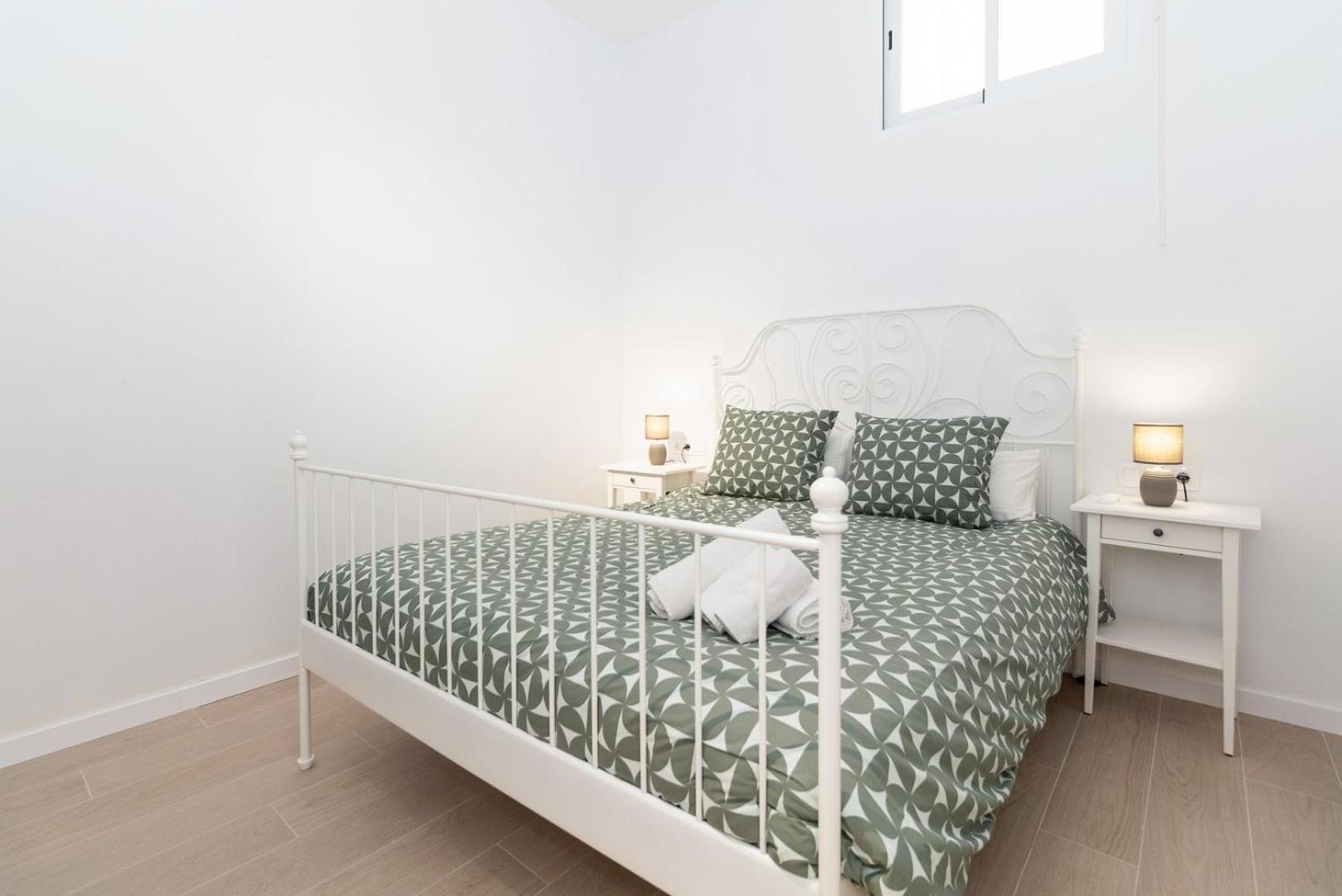Guestready - Valencia's Vibrant Malvarrosa