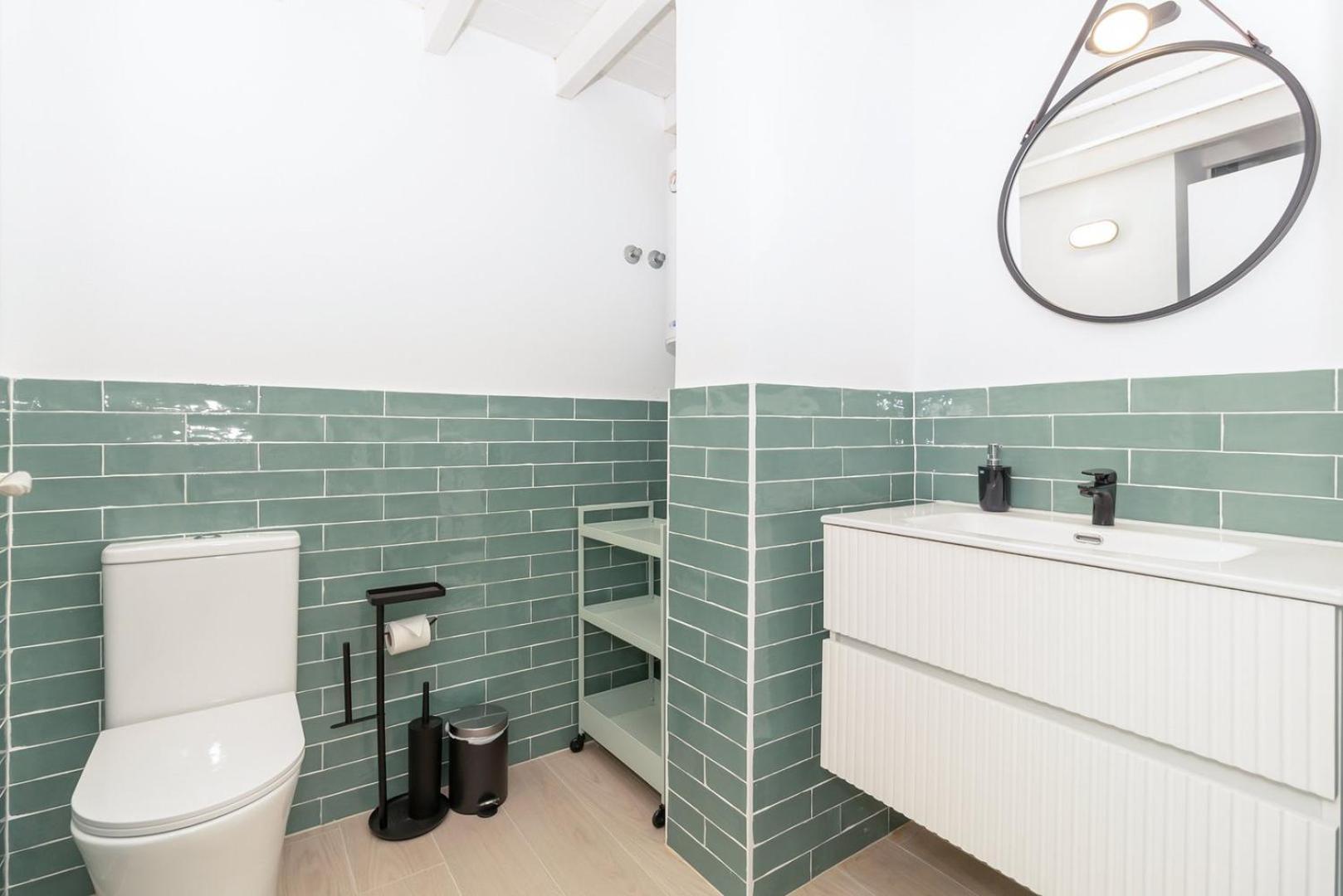 Guestready - Valencia's Vibrant Malvarrosa *
