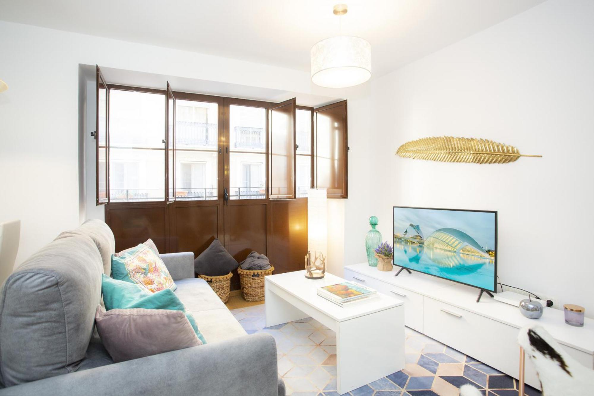 Singularstays Center Apartment *