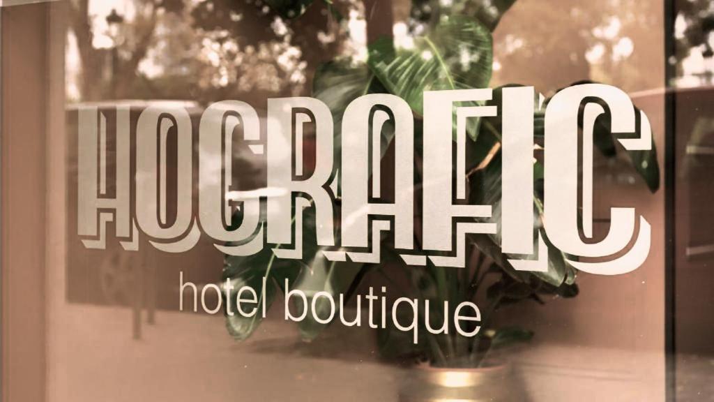 Hografic Hotel 2*