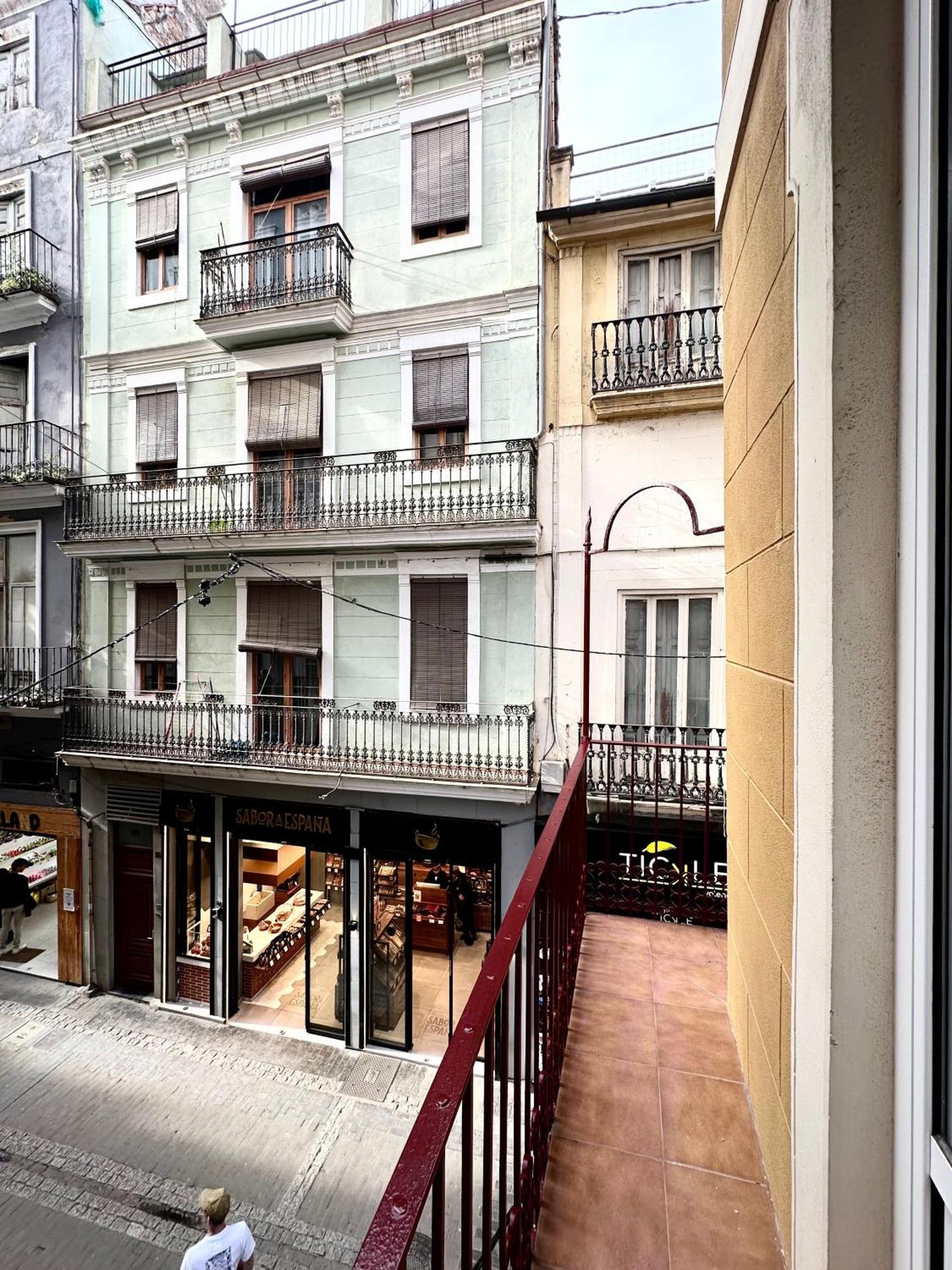 Mercat Apartment