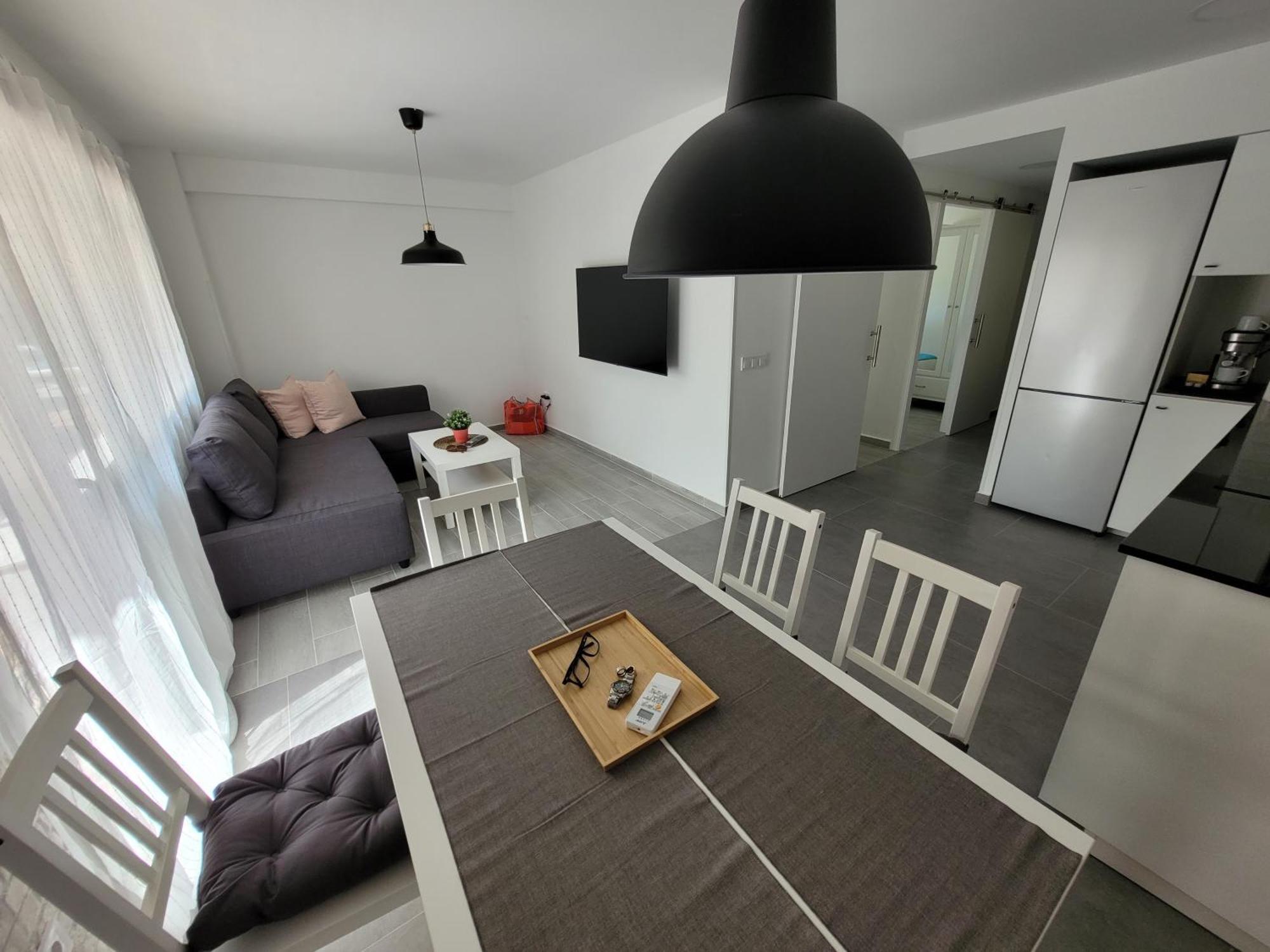 Apartamento New And Bright 2-bedroom In Canamelar *
