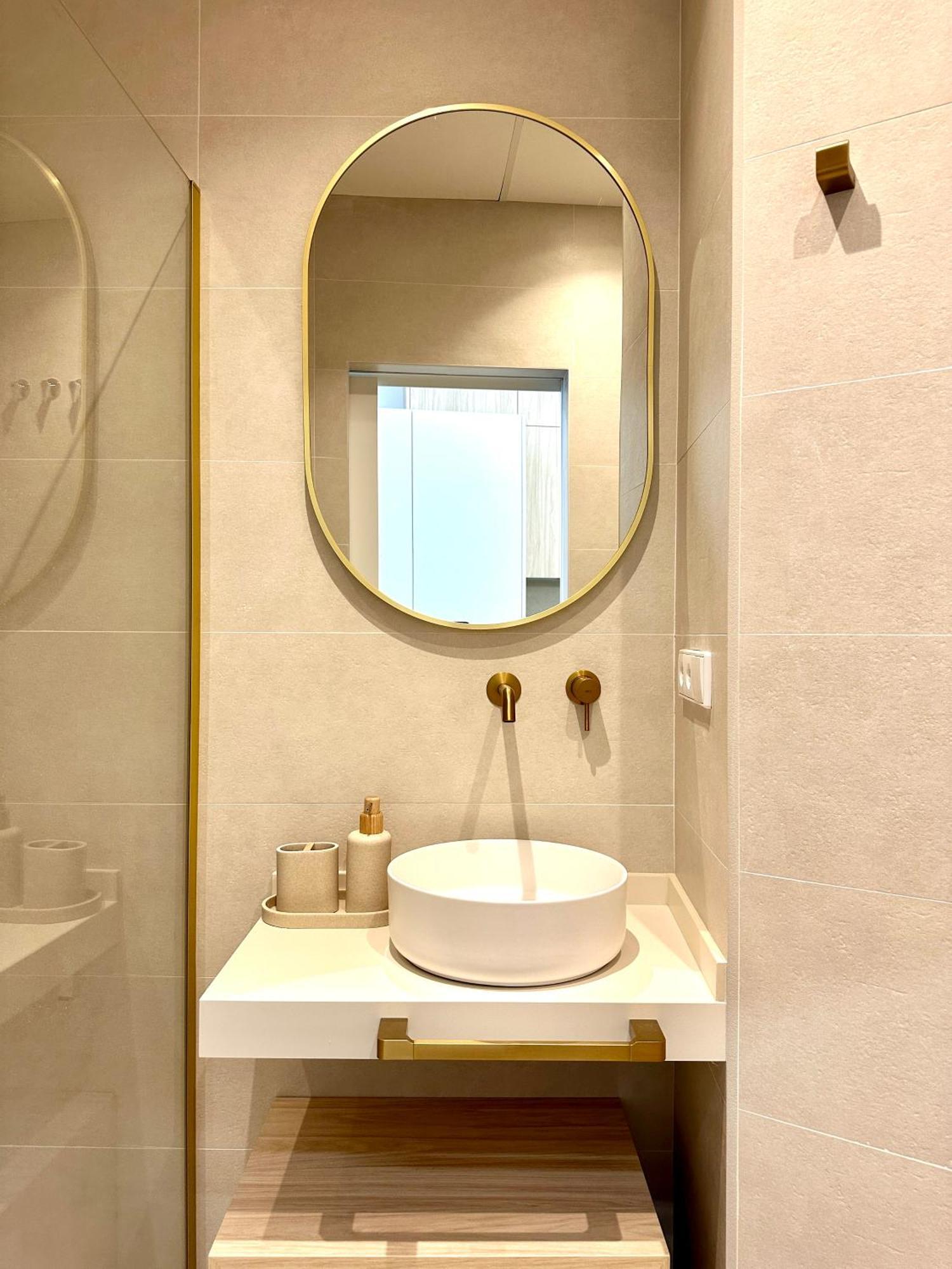 Apartamento Anelsa Serranos 1 *