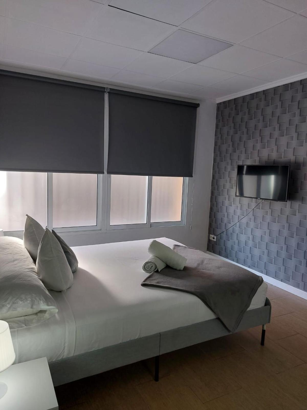Optimus Comfort Hostal Valencia