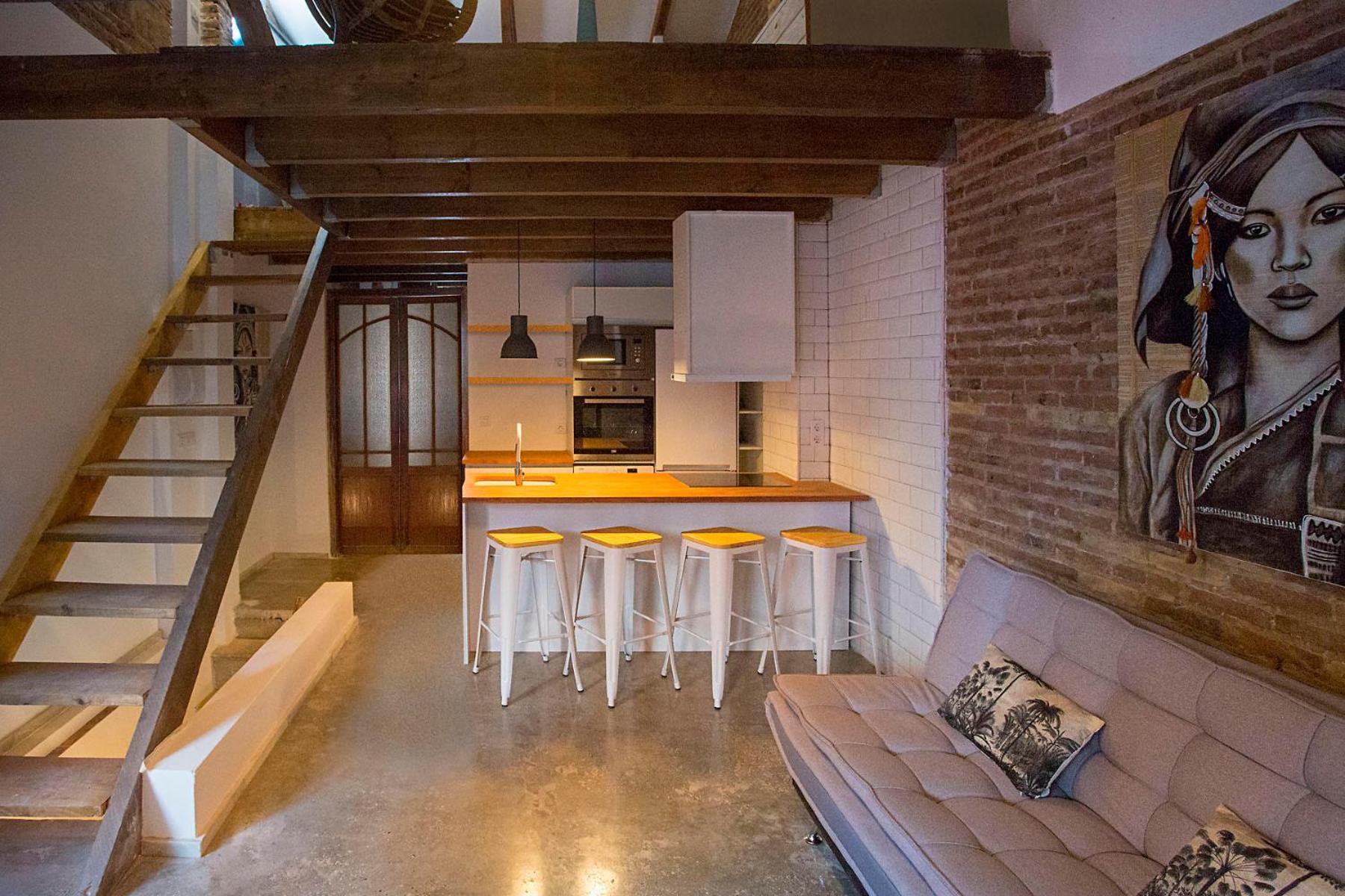 Cozy Loft Style In El Cabanyal Apartment Valencia