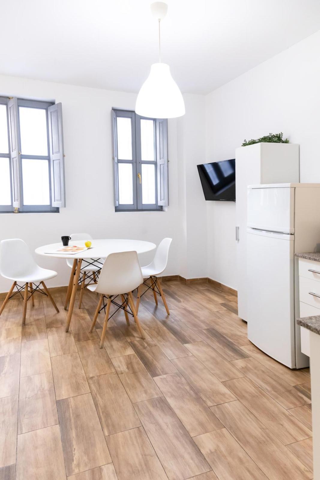 Down Town Apartment *
