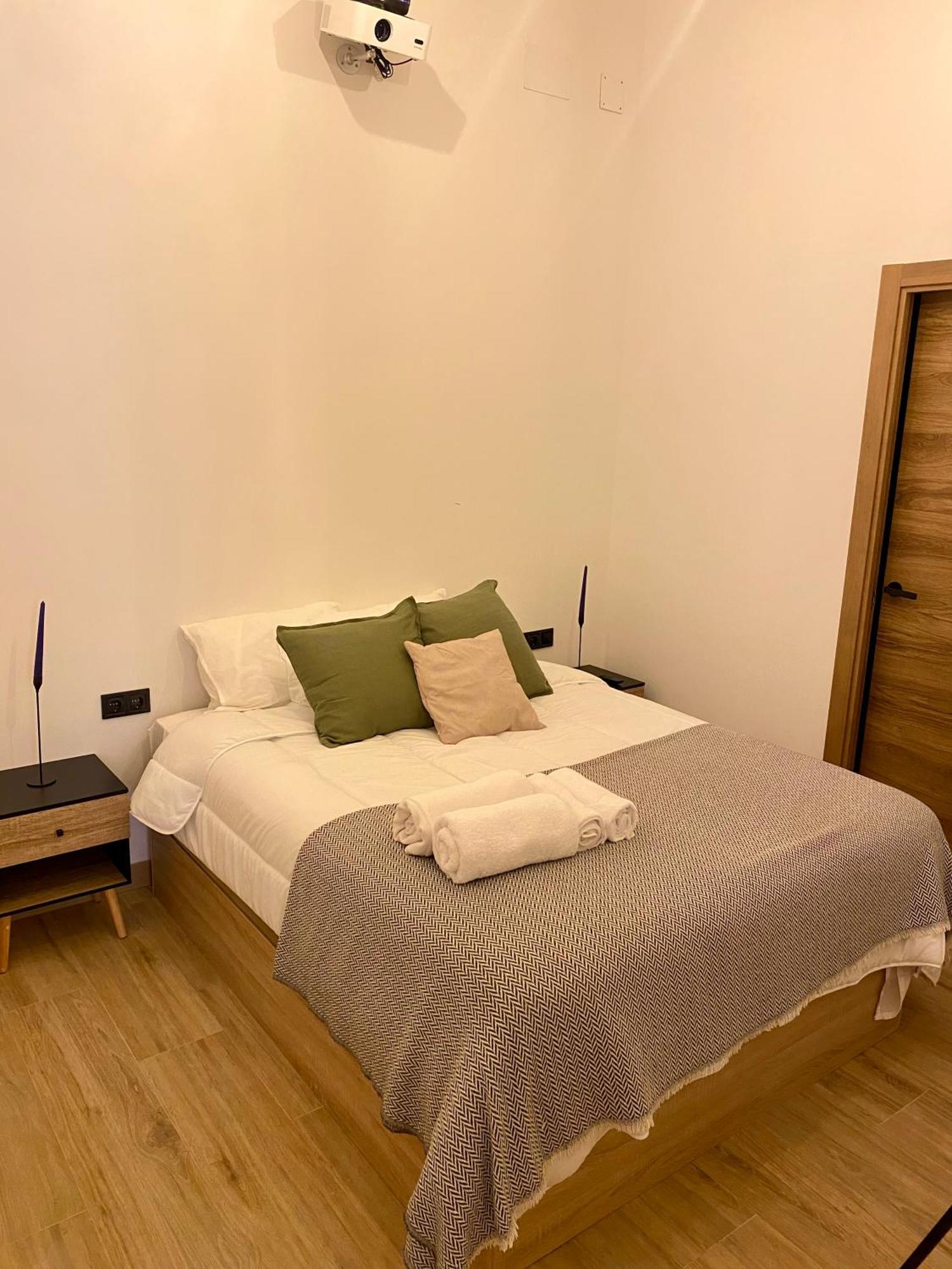 Acogedor Bajo En Apartamento