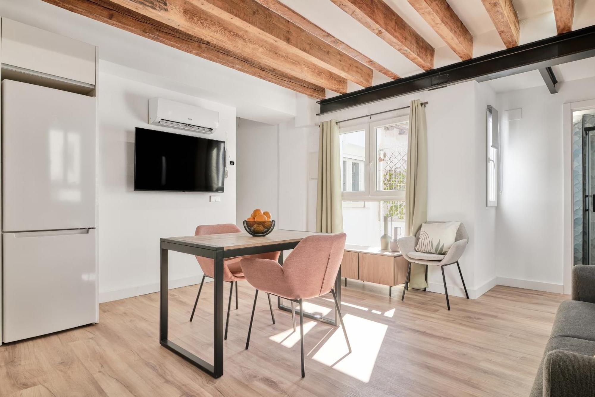 Ciutat Vella Modern Apartment Valencia