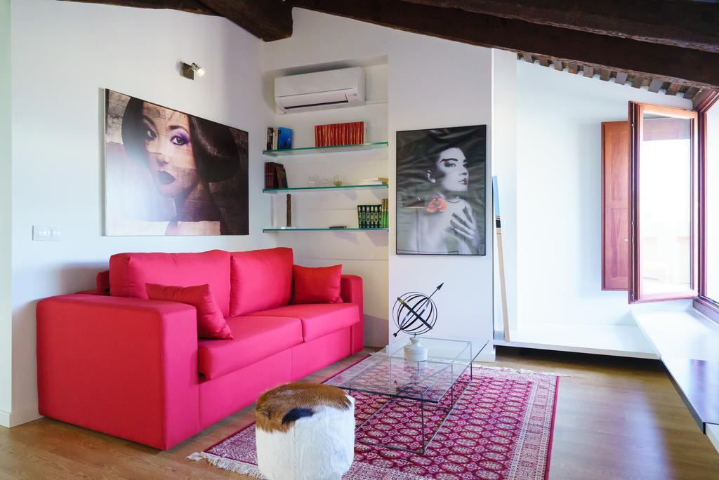 Luxury - Boutique Redonda *