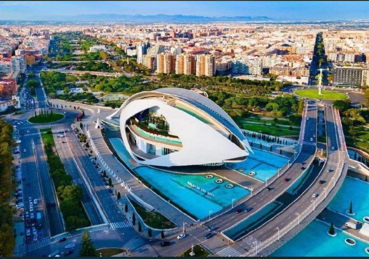 Alojamiento, 6 Personas * Valencia