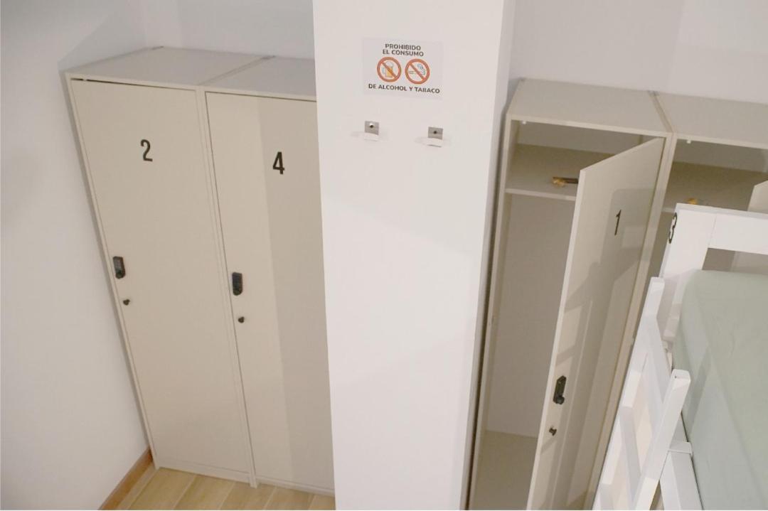 Hostel Aiora