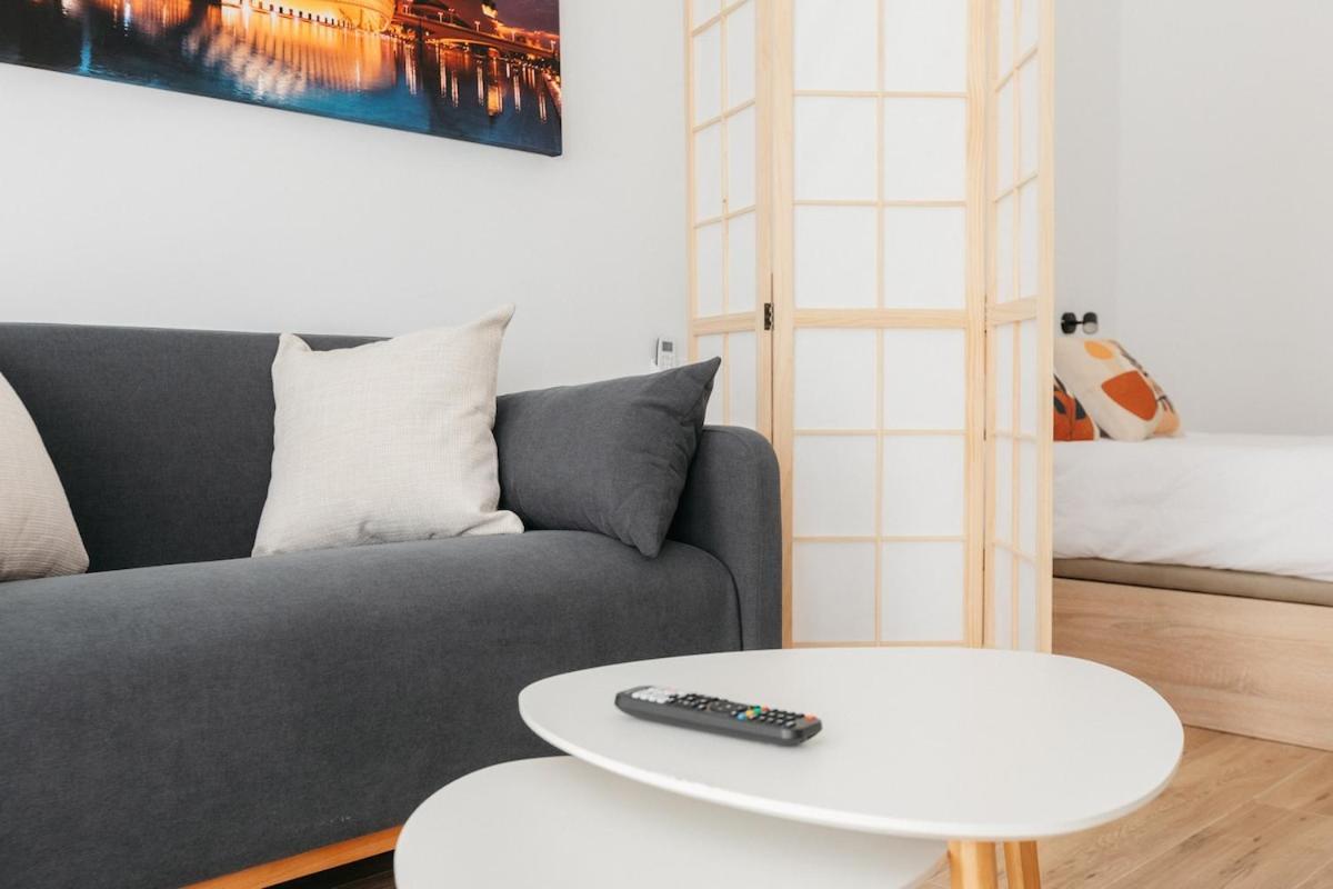 Apartamento Stylish With Easy Access To Valencias