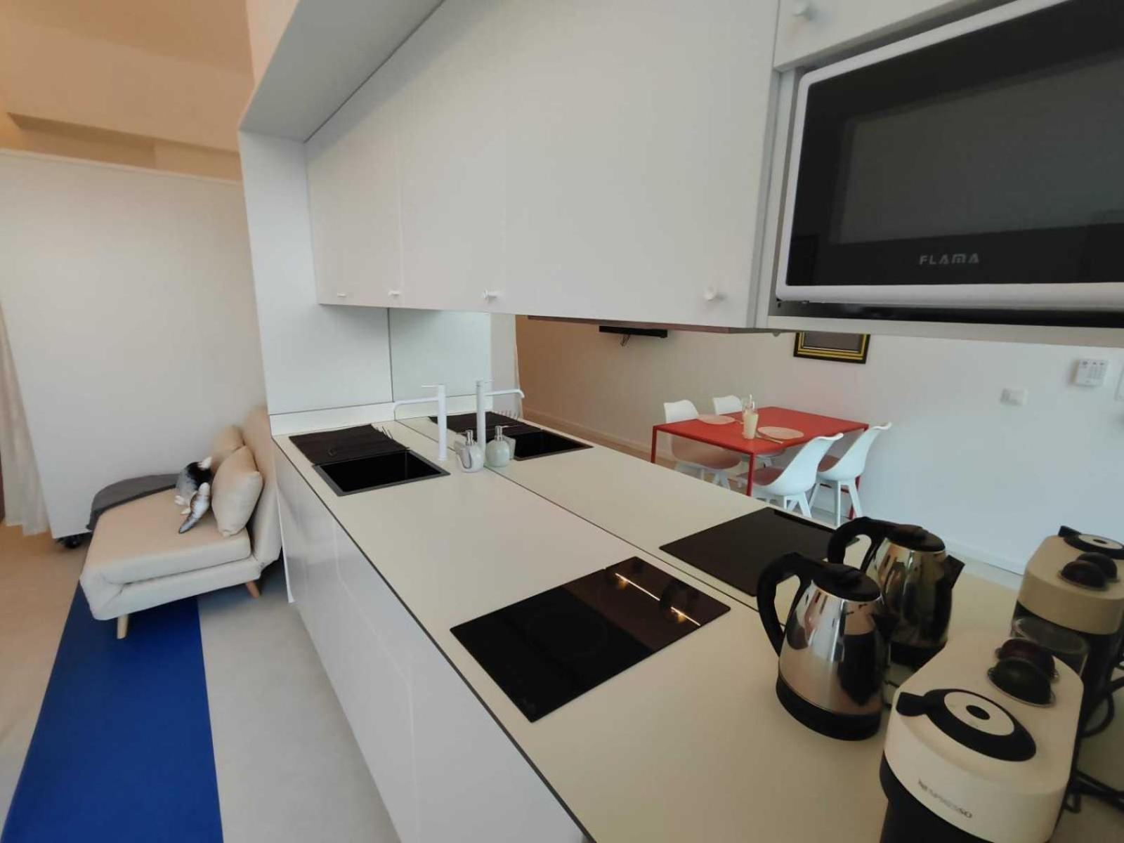 Carisan1 6 Min To Modern Bright Apartamento