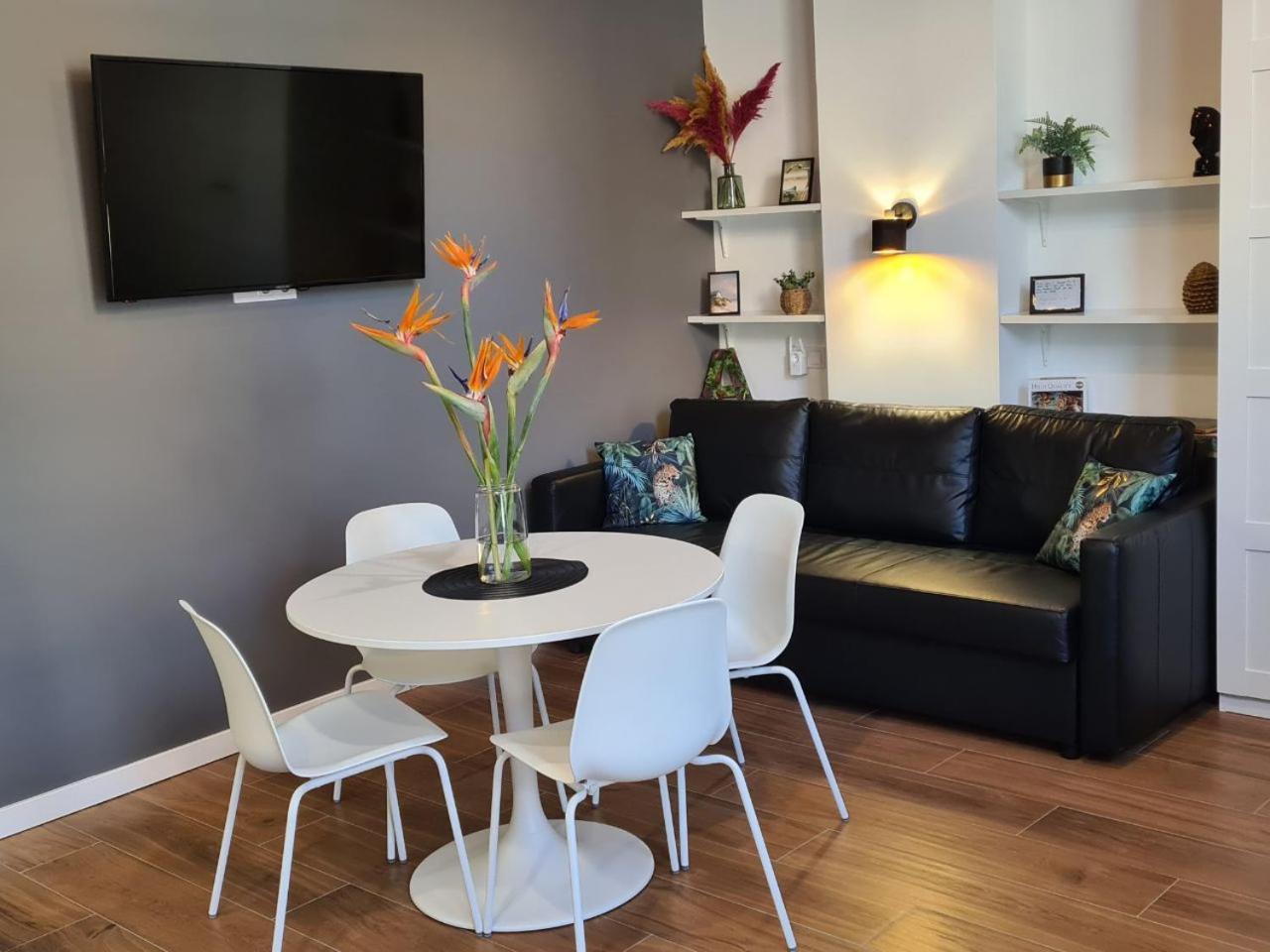 Hlius Brand New Valencia