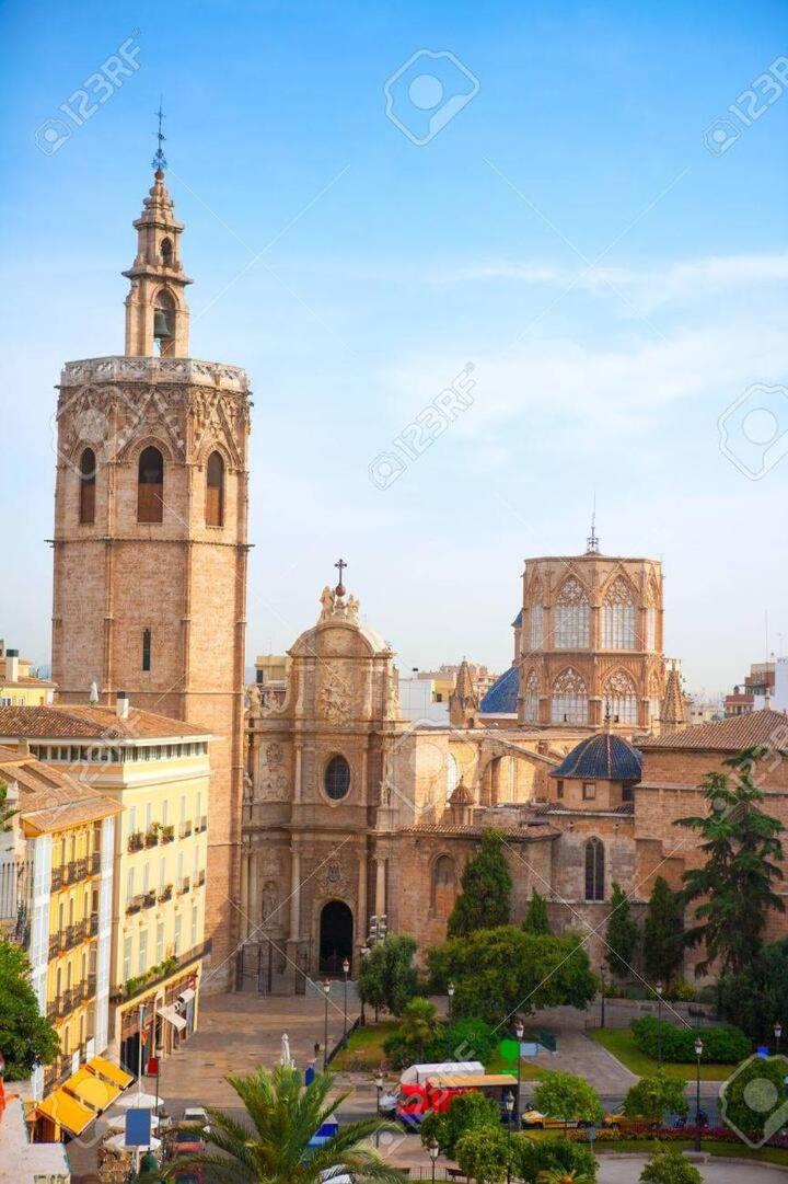 New 4 Pax Front Station Wifi * Valencia